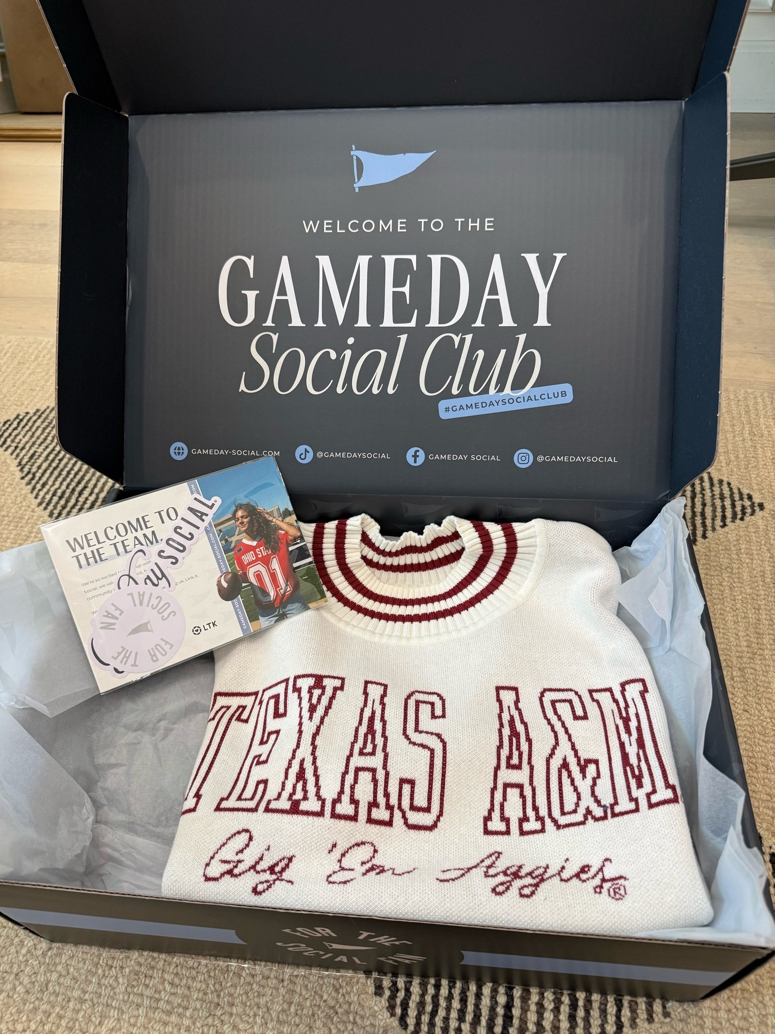 Game day sweatshirt #gigem @Gameday Social

#LTKootd #LTKActive #LTKSeasonal