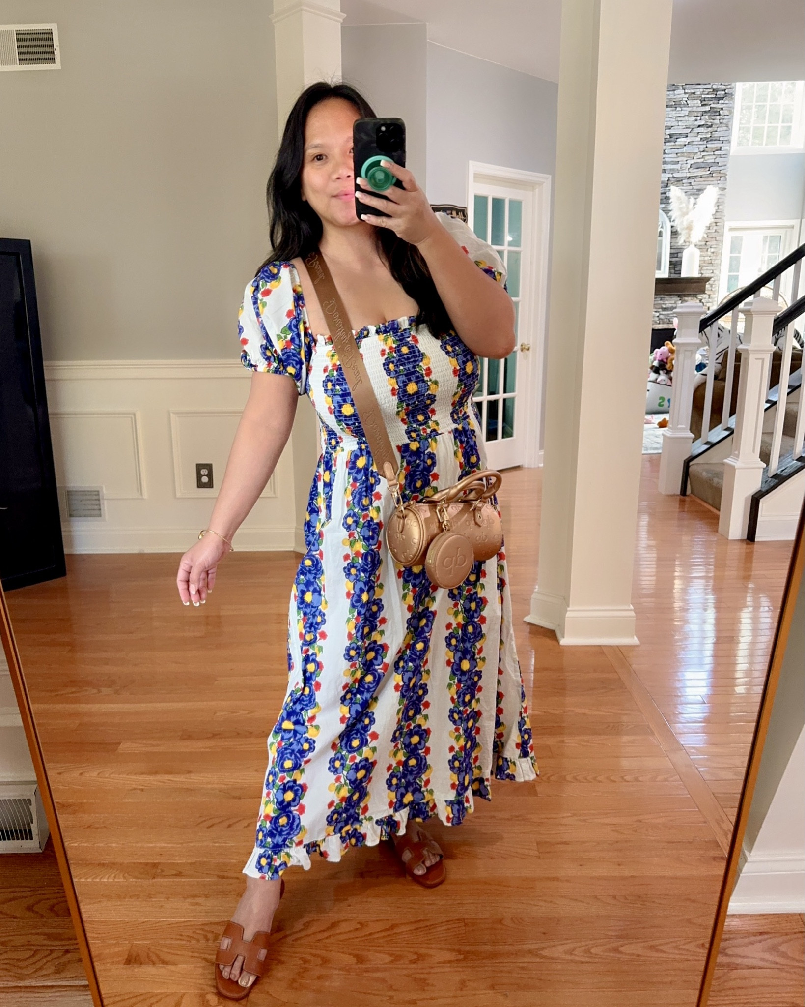 Walking into the weekend with this gorgeous Confident Pearl Crossbody in Rose Gold from @dorothyspearl #after

This bag is the perfect blend of style and versatility! It features a detachable crossbody strap and a handy coin purse that can be placed on the strap, attached to other parts of the bag, or tucked inside for convenience

Details linked in my LTK app so you can go shop directly from there.

#ltkfashion #ltkfall #ltkitbag #itbag #itbags #dorothyspearl #dorothyspearlpartner #ohsheapearl

#LTKItBag #LTKFindsUnder100 #LTKStyleTip