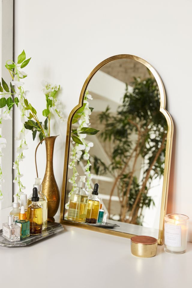 Varena Arched Wall Mirror | Urban Outfitters (US and RoW)