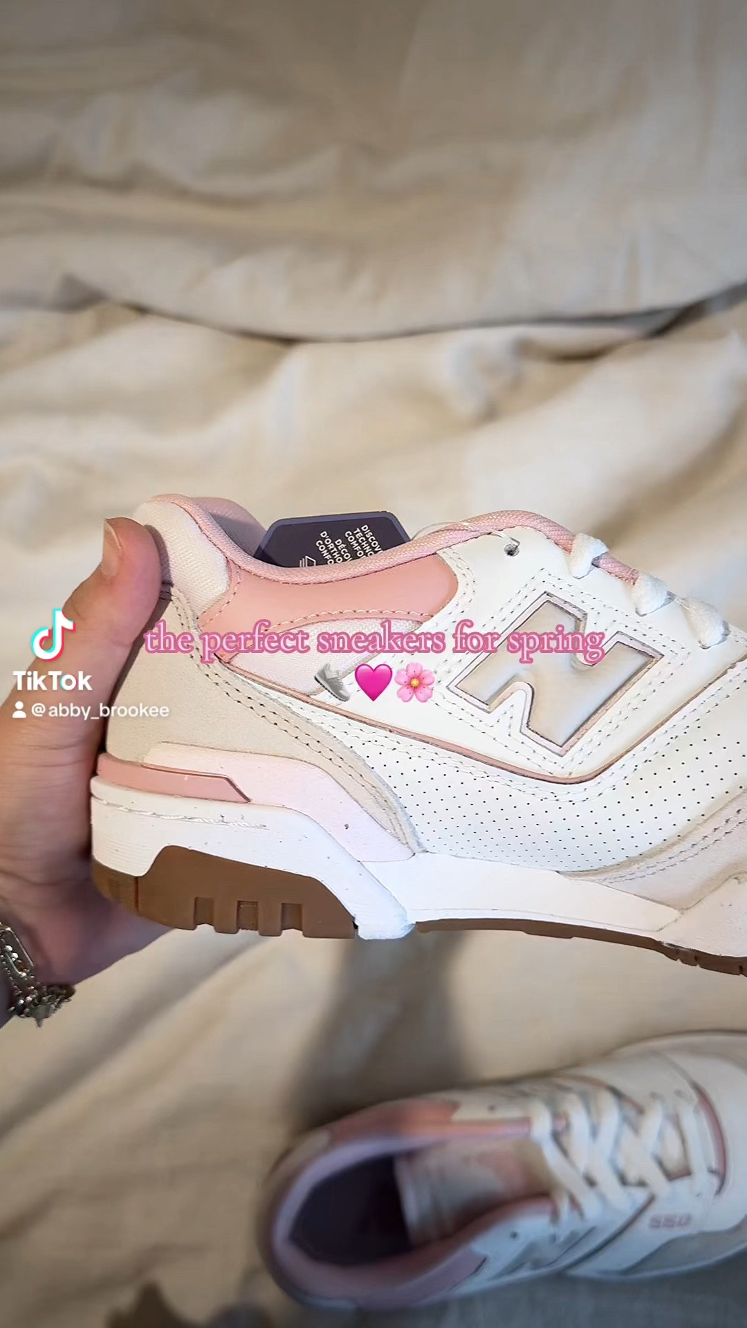 Obsessed with these New Balance 550 sneakers for Spring and they are currently on sale at Nordstrom 😍

#LTKSaleAlert #LTKShoeCrush #LTKGiftGuide