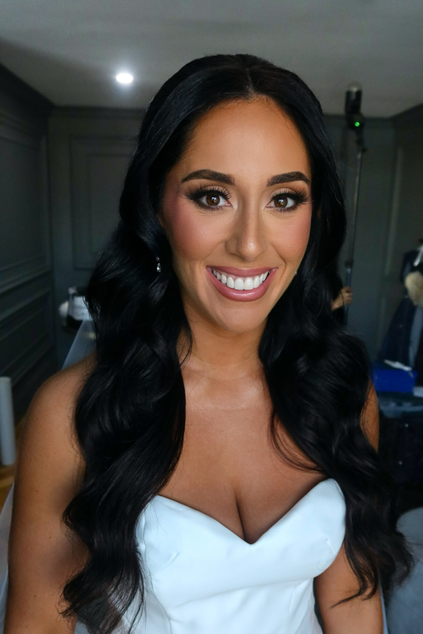 That perfect, flawless skin! 🩷🩷 #makeupartist #chicagomua #chicagomakeupartist #bridalglam #bridalmakeup

#LTKBeauty