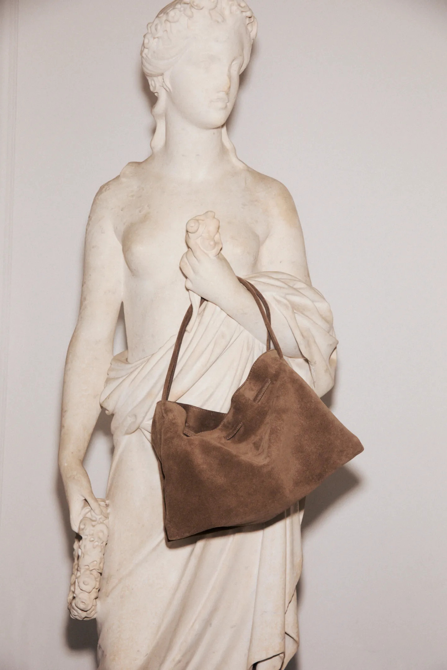 Ruched split suede leather bag | Massimo Dutti UK