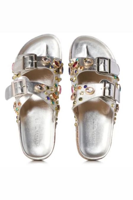 Silver sandals
Rhinestone sandals