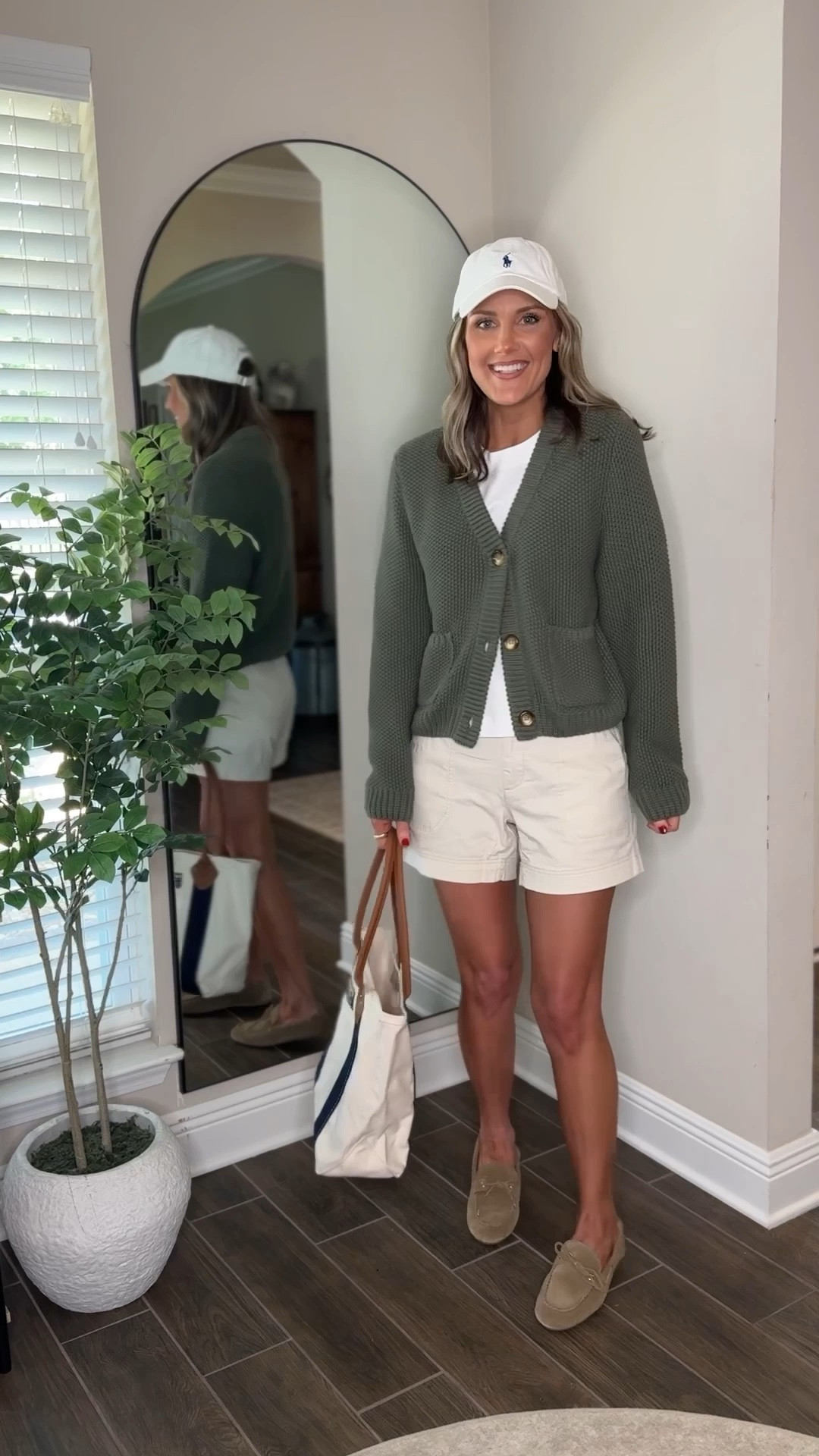 Spring capsule outfits 

#LTKFindsUnder100 #LTKWatchNow #LTKStyleTip