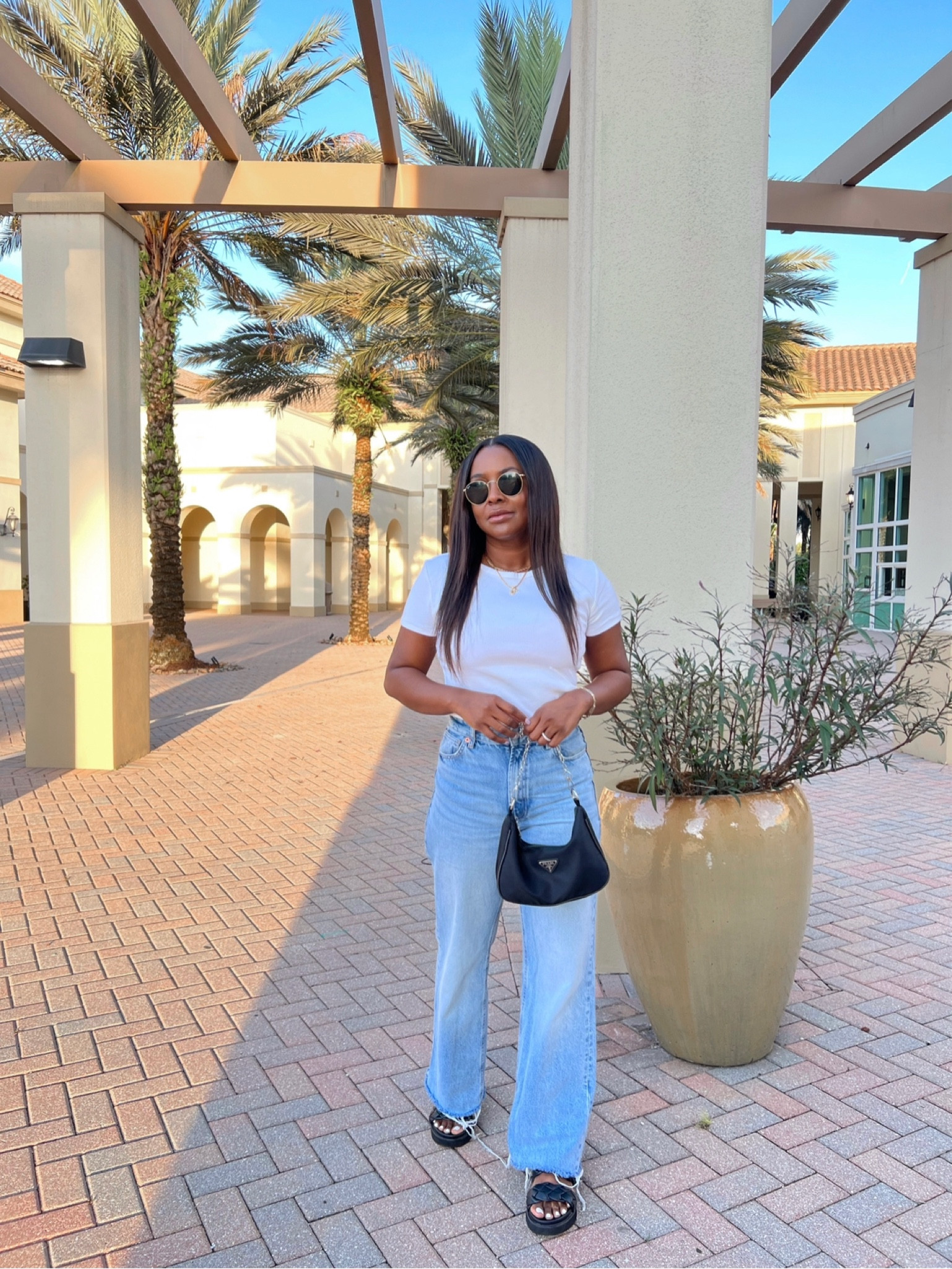 Simple outfits 

Summer Look, Summer ootd, summer looks, vacation style, Nordstrom, Nordstrom sale, Nordstrom anniversary sale
Black maxi dress, maxi dress, miami fashion, Mexico vacation style, Date Night Outfit idea, mini dress, sexy dress, Zara dresses, Zara fashion, mom style, Easy Summer Outfit! Summer Outfit, summer sandals, summer w, summer st, street fashion, street wear, black influencers, black girl fashion, black girl style, wide legs pants, linen shirt, white shirt, cover up, stephtaylorjackson, highlowluxe, Monroe Steele, Alexandrea garza, casual Outfit, style influencers, blogger, miami fashion, miami style, summer dresses, dad sandals, mom outfit, mom style, fashion over 40, ootd, London fashion, styling videos 

#LTKbrasil #LTKitbag #LTKbeauty