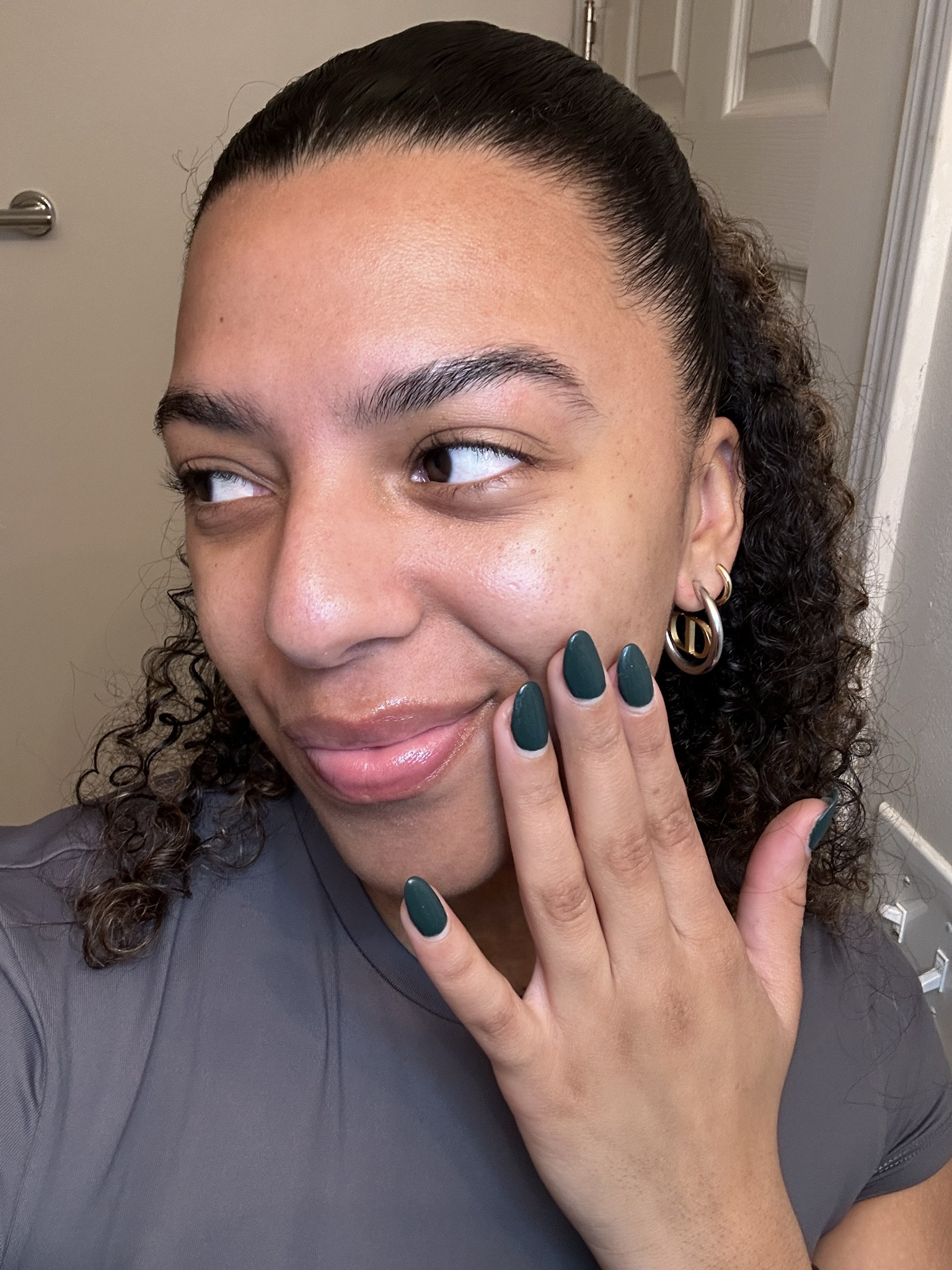 the skin—> the products 

Full skincare routine using the Rhode Kit, pineapple cleanser, and peptide lip treatment! I have officially joined the Rhode Skin Family, I’m obsessed! 

#LTKbeauty