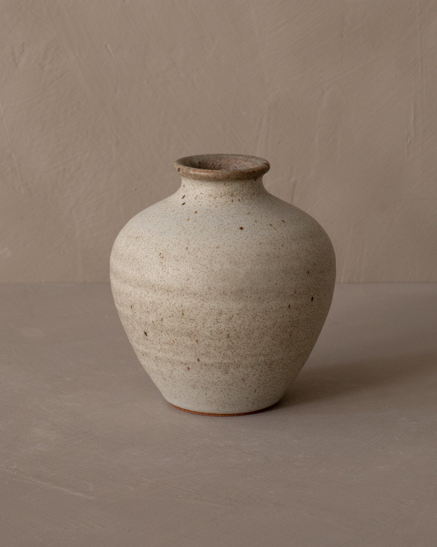 Bodia Vase VI | The Vintage Rug Shop