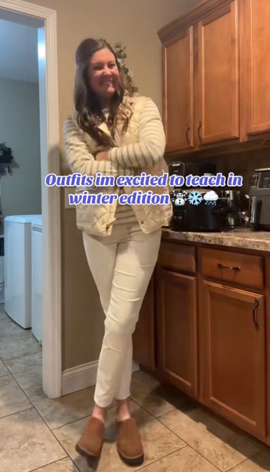 If only my picture wasn’t blurry- because this outfit is SO COMFY & SO CUTE!!! I love pairing comfy clothes together and bringing a cute outfit to life. It makes my day so much better when I feel put together 🤍☃️

#LTKWorkwear #LTKSeasonal #LTKHoliday