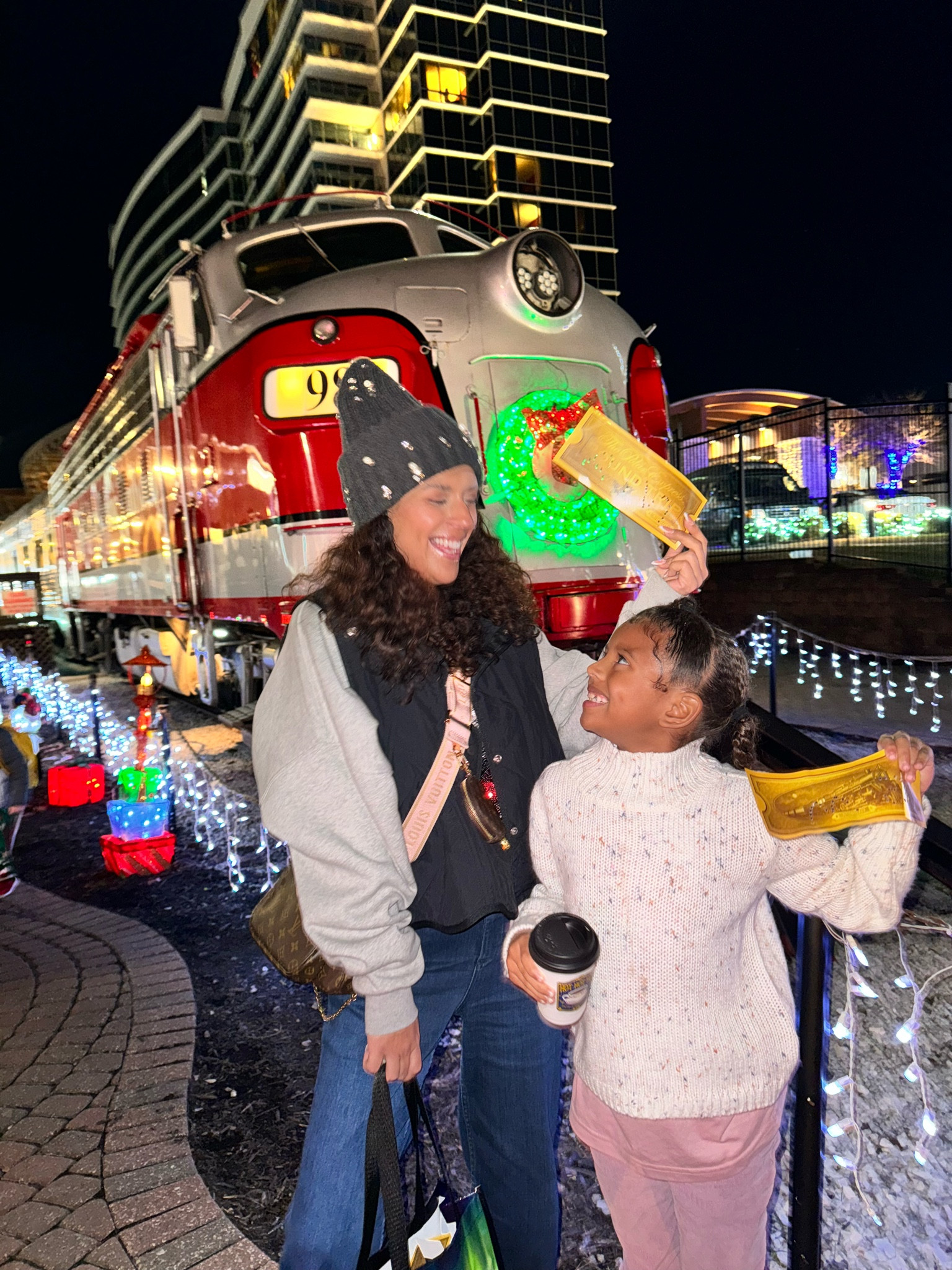 We went on the polar express!🚂

#LTKkids #LTKHoliday #LTKSeasonal