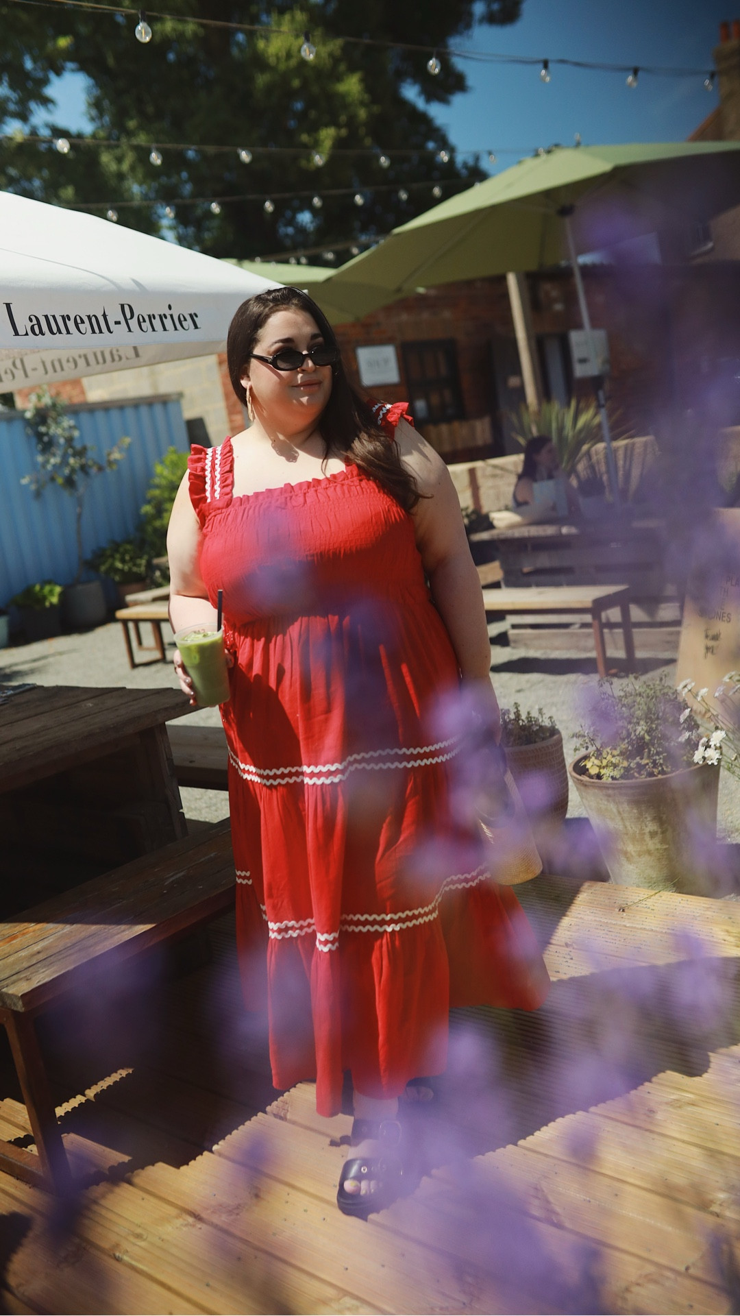 I’m 39 and plus size and here’s what I wore to grab a matcha with my friend 💃🏻🍵🍓

Red dress summer outfit fit inspiration tiered midi dress uk matcha wide fit shoes 

#LTKuk #LTKsummer #LTKplussize