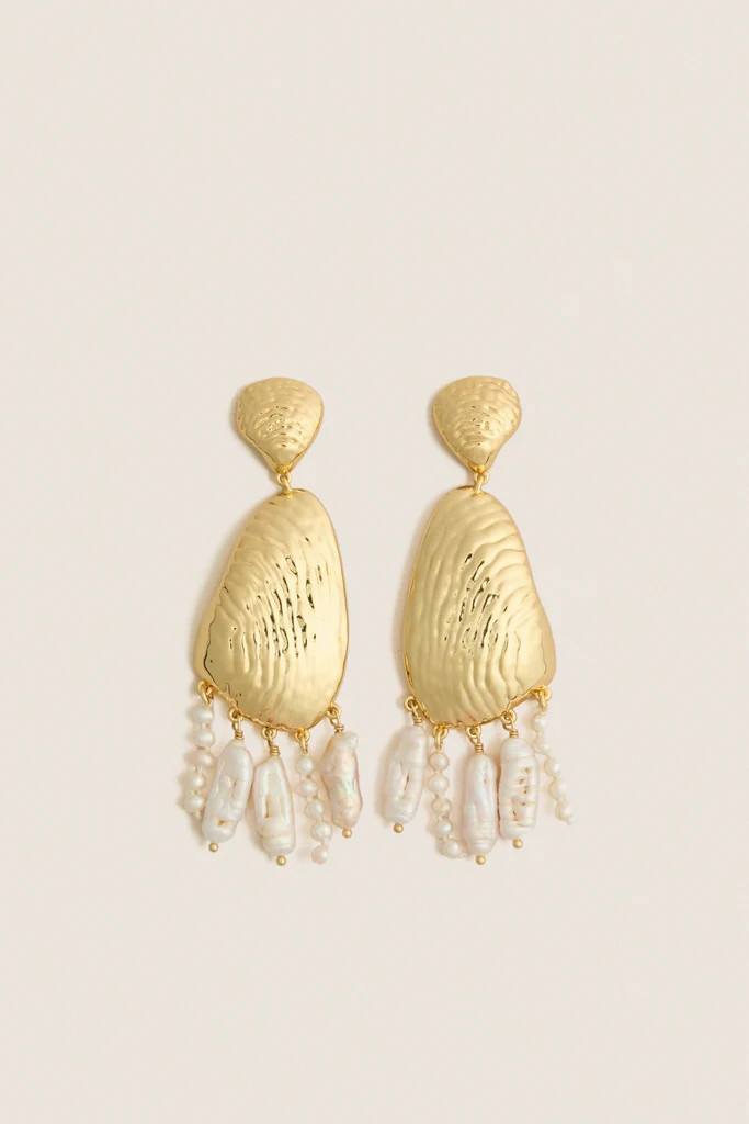 White Gold Luxe Gloria Earrings | Tuckernuck (US)