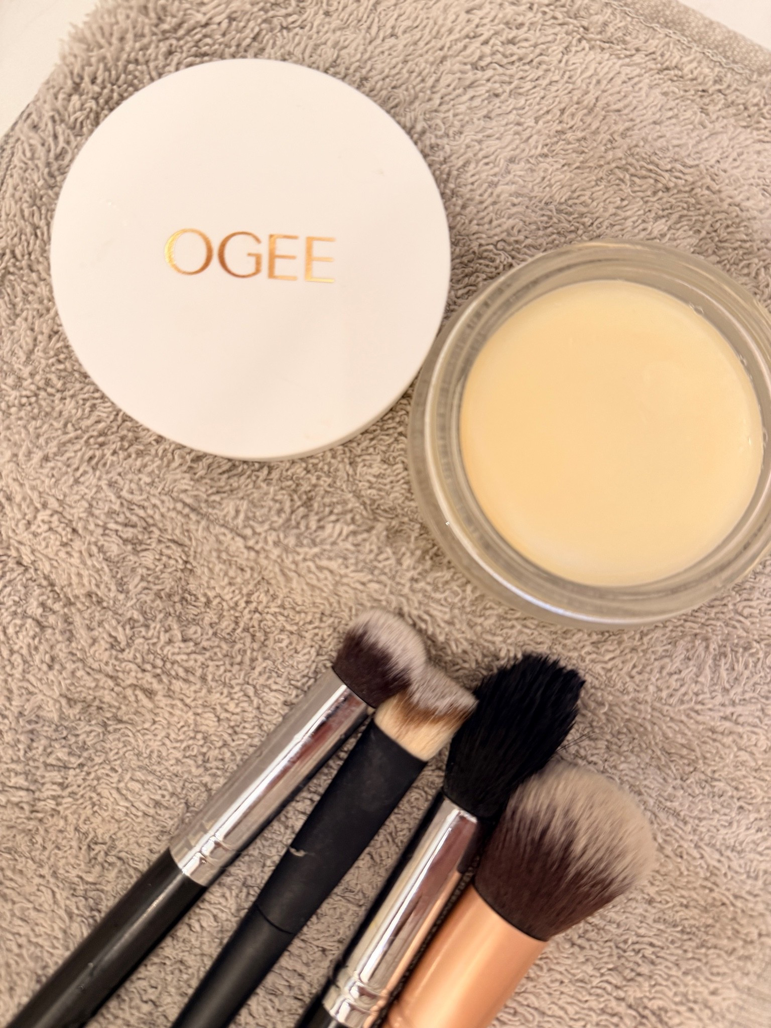 I would repurchase this makeup brush cleansing balm over and over again it is so good, my makeup brushes have never been cleaner honestly.

#LTKHome #LTKBeauty