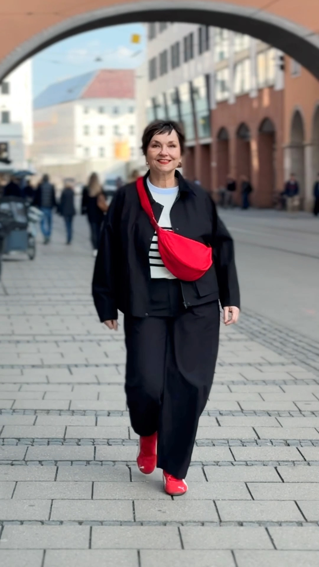 Spring Outfits 2026: Ich liebe diesen monochromen Frühlingslook von #UNIQLO! So kann das Frühjahr kommen! 
Ich trage bei allen Produkten die Kleidergröße XXL. 

#LTKeurope #LTKplussize #LTKspring