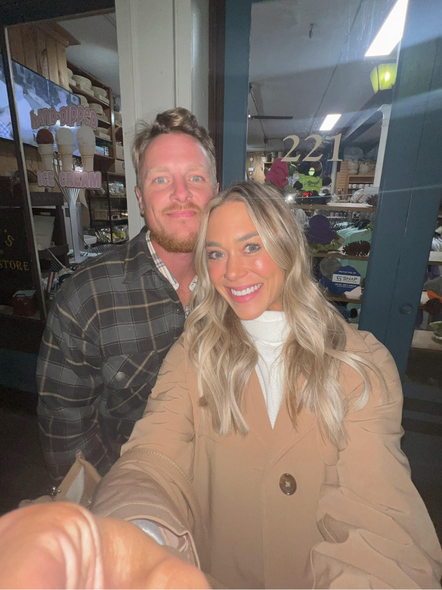 Weekends w\ bae❤️⚡️🌿 in our Walmart coats we are obsessed with! M for JD & I’m in a S! 

For her / for him / cozy / winter style / mens picks / date night 

#LTKstyletip #LTKSeasonal #LTKmens