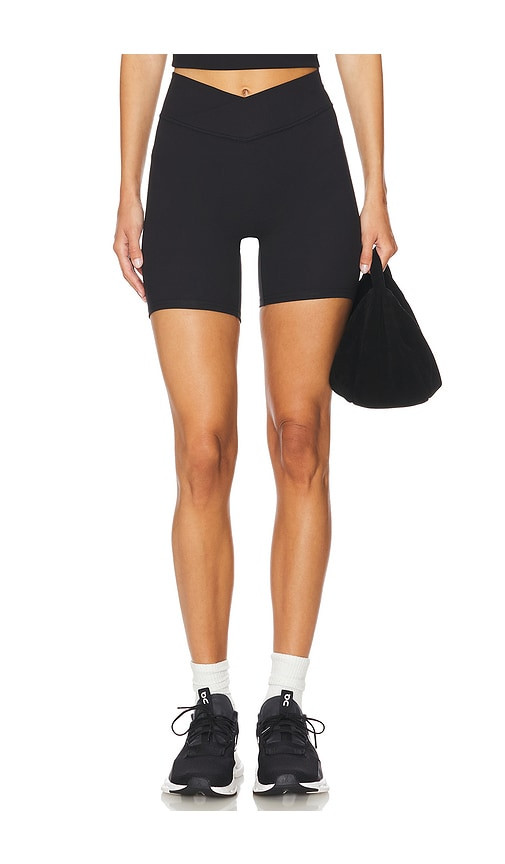 437 The V Short in Black. - size L | Revolve Clothing (Global)
