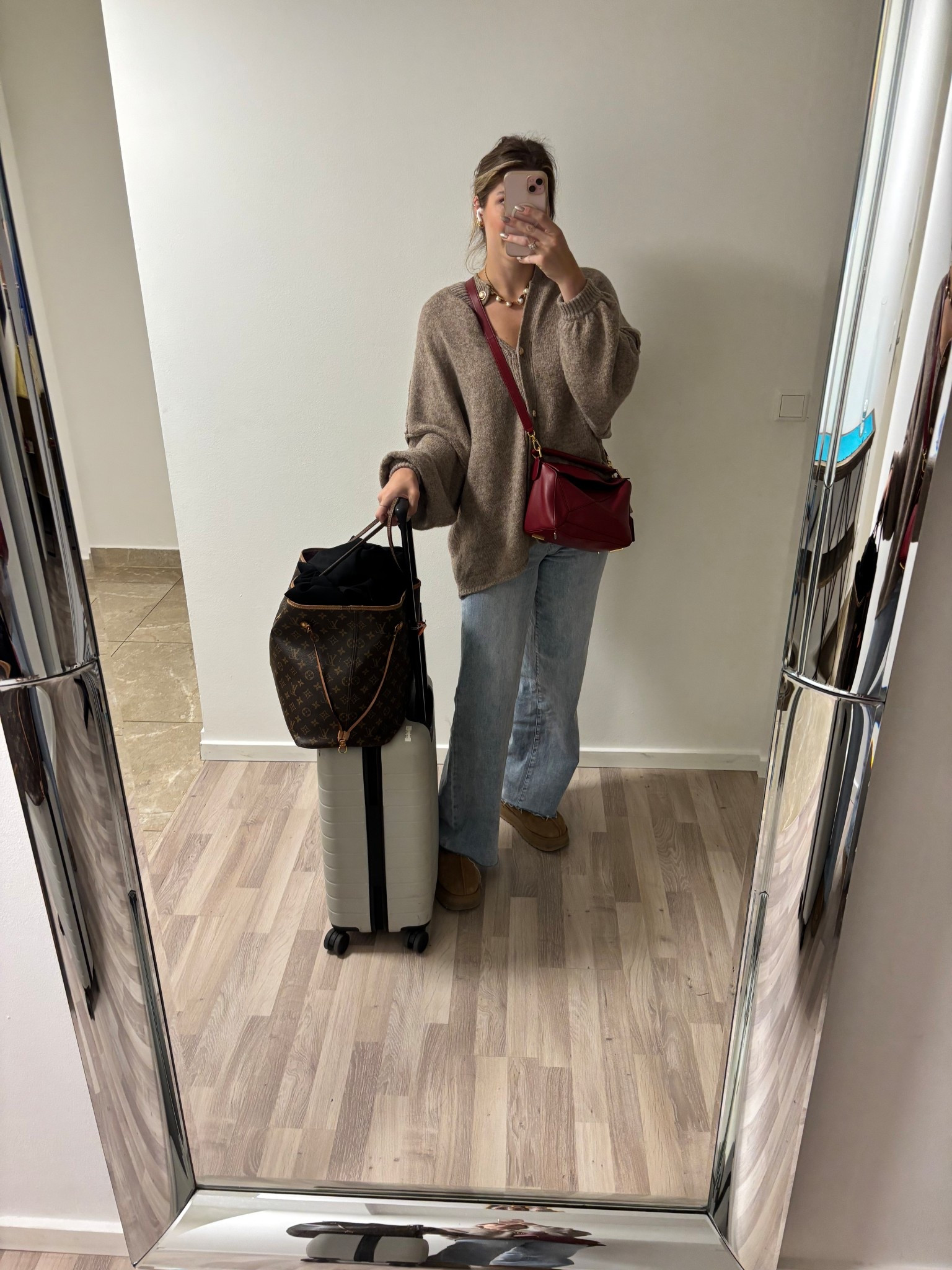 Easy airport outfit, comfortable travel outfit, free people dupe, designer dupe, ugg tasman 

#LTKTravel #LTKFindsUnder50