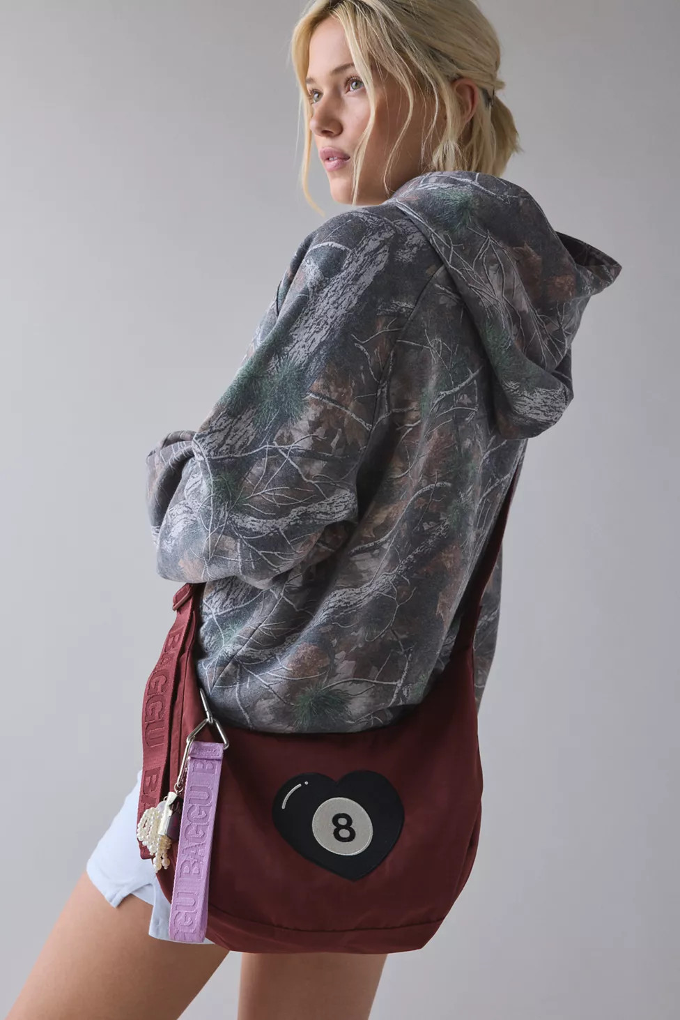 BAGGU UO Exclusive Embroidered 8 Ball Medium Nylon Crescent Bag | Urban Outfitters (US and RoW)