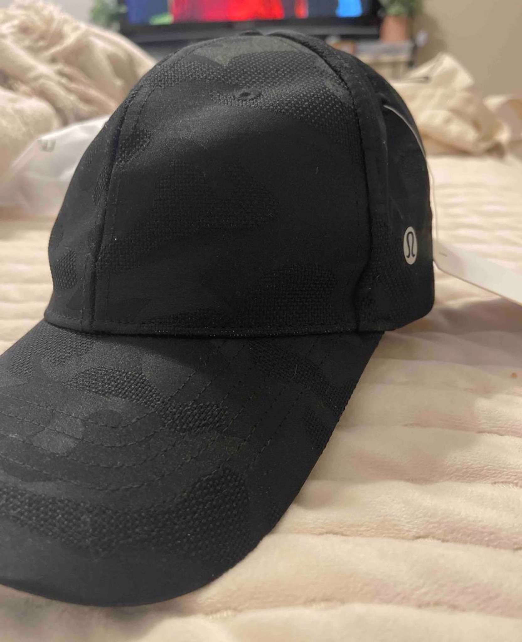 Lululemon hat dupe #dhgate #dhgatefinds #luxuryforless 

#LTKunder50 #LTKfit #LTKHoliday