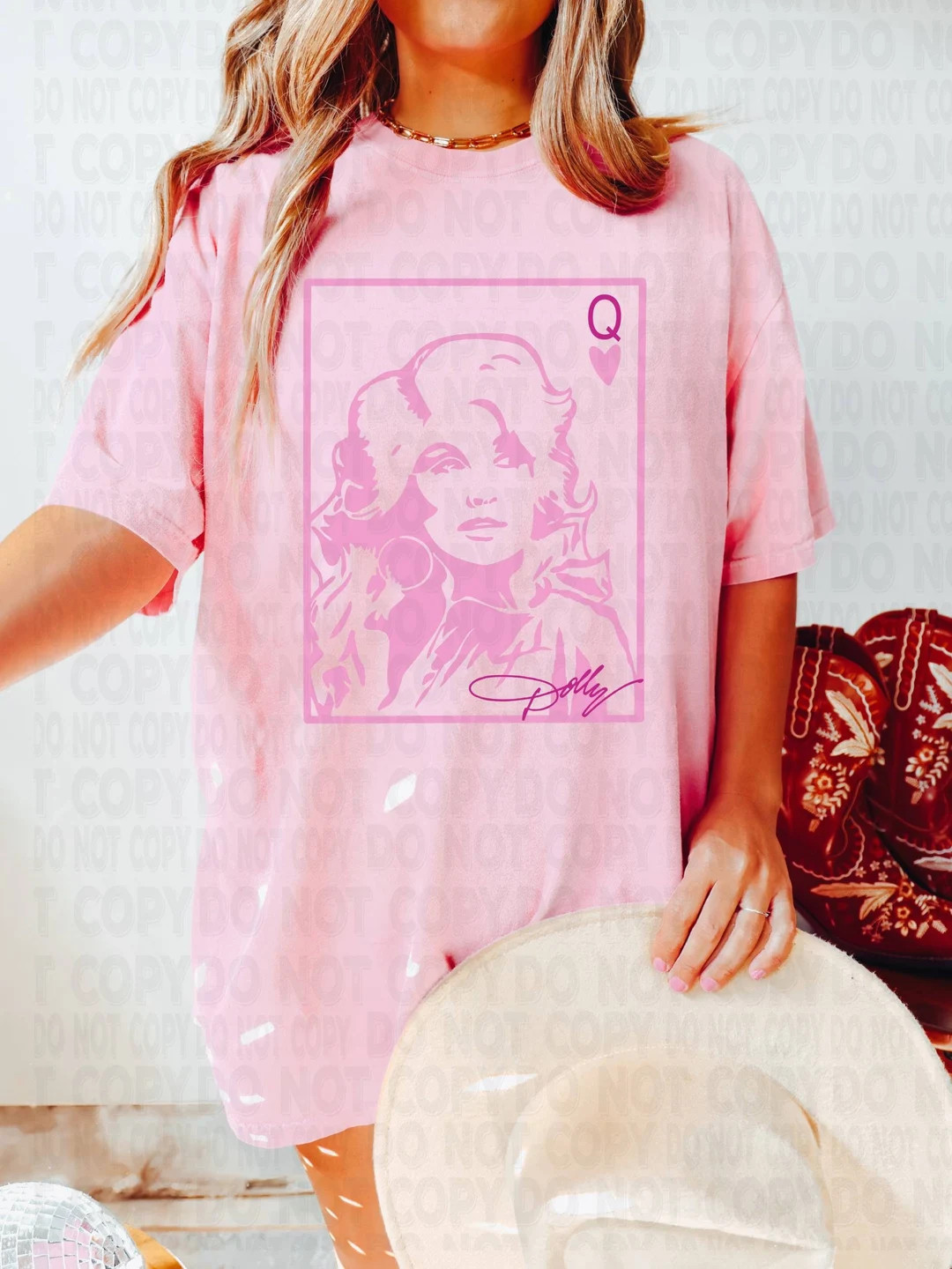 Dolly Queen of Hearts Graphic T-shirt, Country Music Legends Shirt, Queen of Hearts Sweatshirt, D... | Etsy (US)