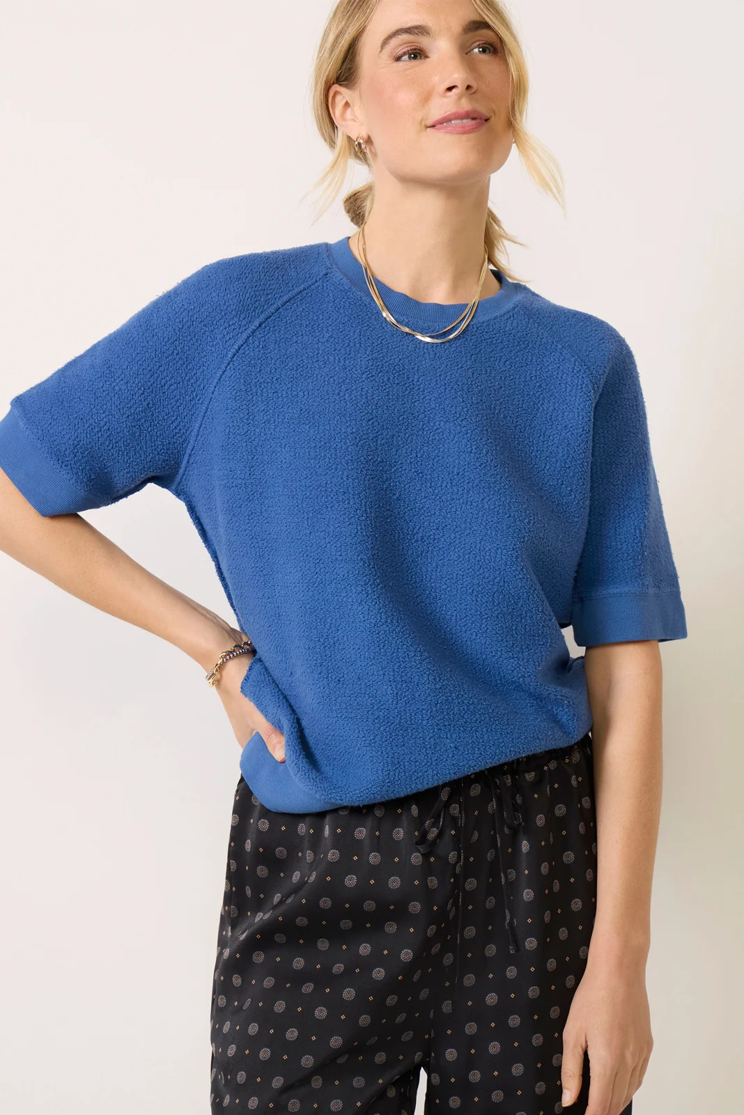 PERFECTWHITETEE Women's Kennedy Short Sleeve Sweatshirt, Size Small, Blue | Evereve
