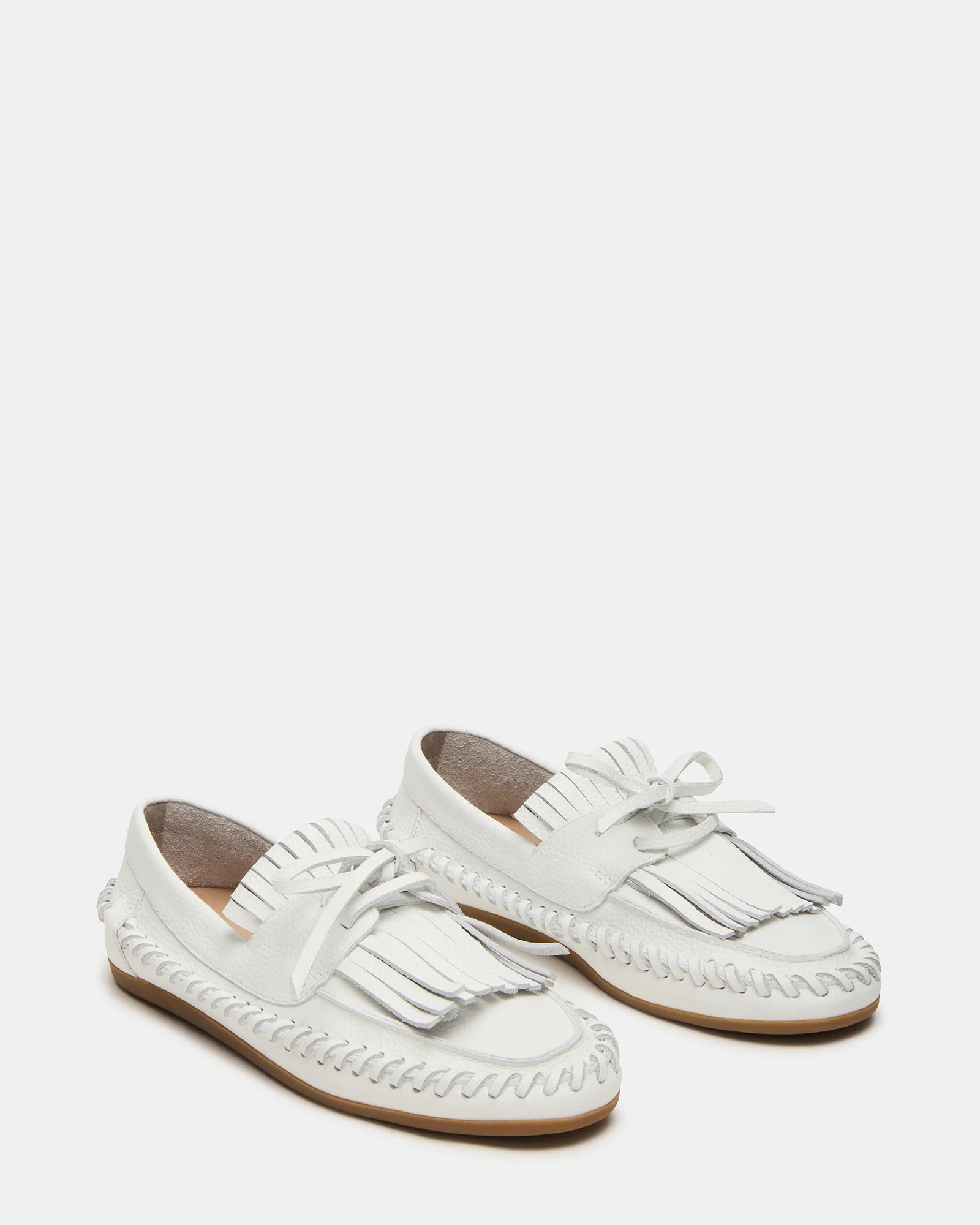 SAMUAL White Leather Fringe Boat Women's Loafer | Steve Madden (US)
