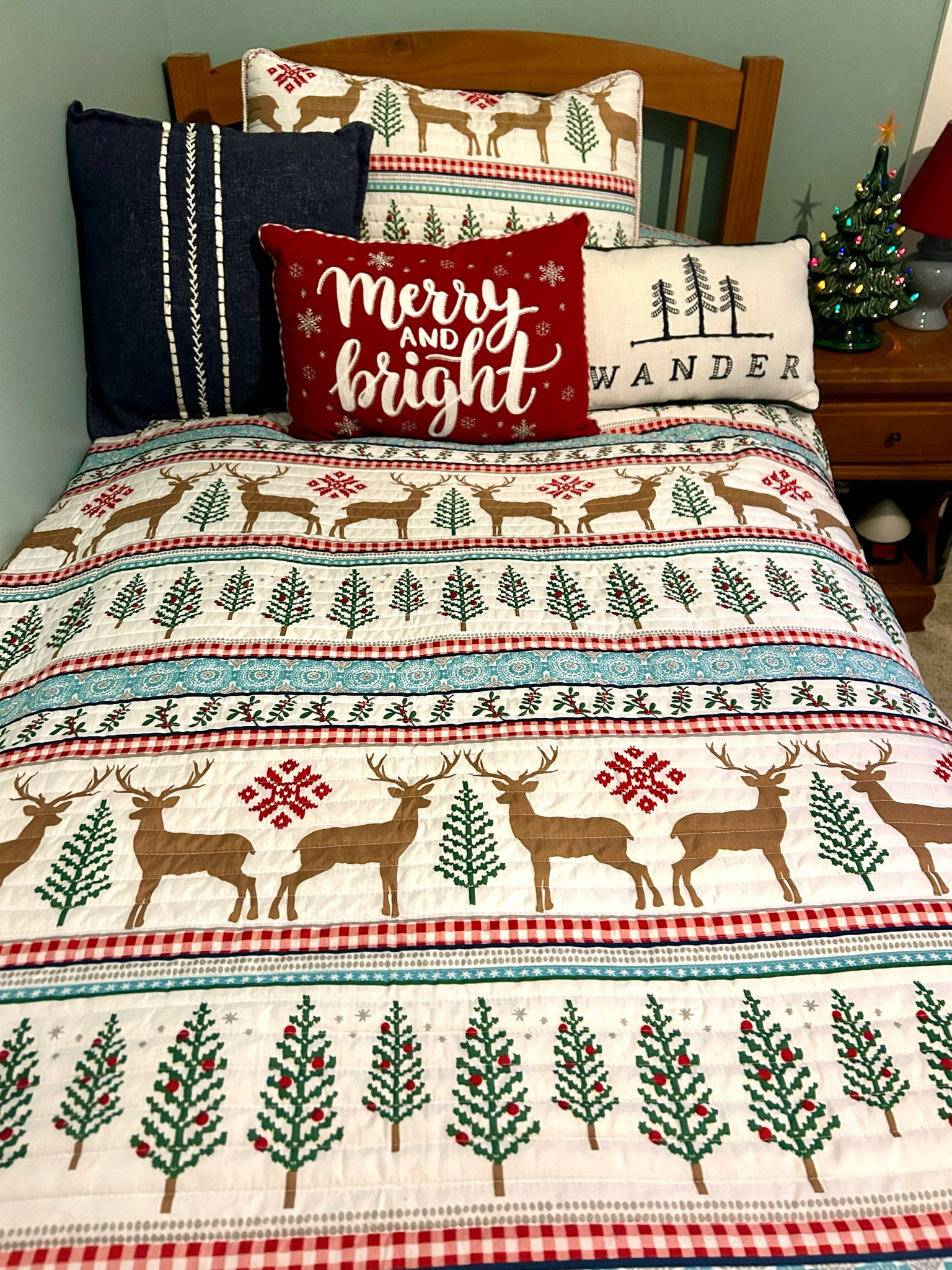 Kid’s Christmas bedding & decor!

#LTKKids #LTKSeasonal #LTKHoliday