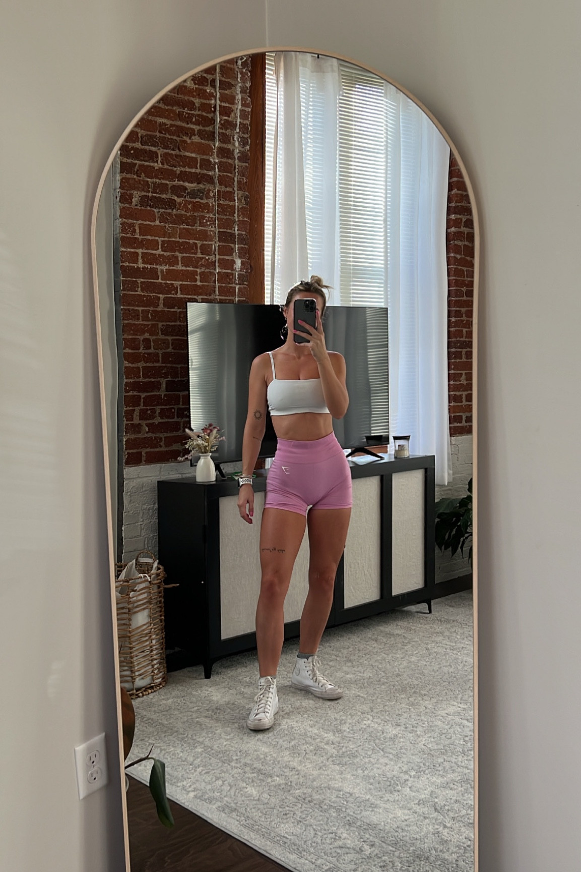 pink & white gymshark gym fit with leather high top converse 

#LTKCyberweek #LTKcurves #LTKunder100