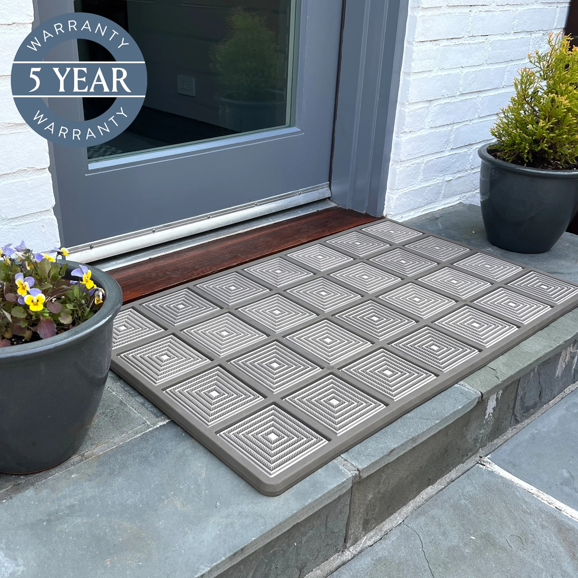 The Outlier - Slate / Doormat | Porte + Hall