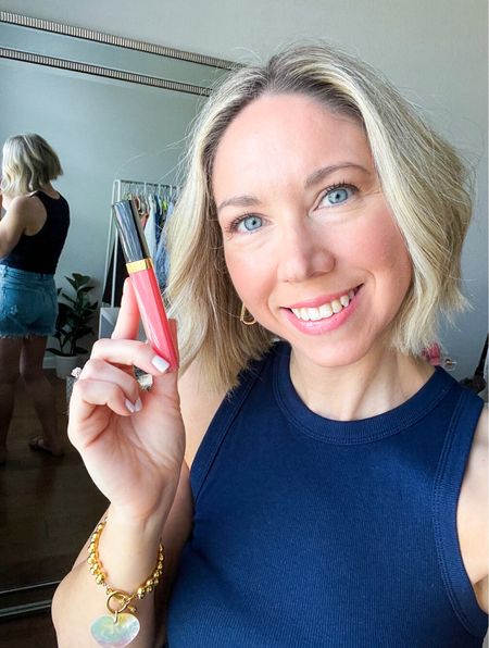 Spring lip color 

Linking this pretty pink gloss that I wear alone or over lipstick 






Lipgloss , makeup , Chanel 

#LTKSeasonal #LTKunder50 #LTKbeauty