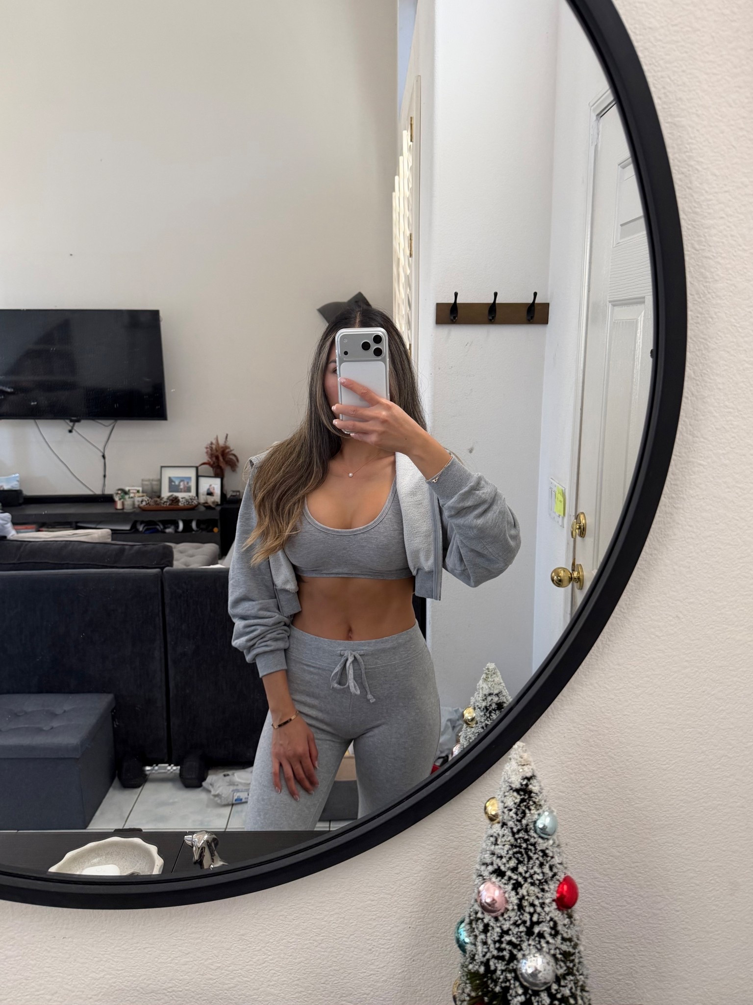 Loving this set from Alo🩶

Height: 5’2 | Bust: 32 | Top Size: XS | Pants Size: XS | Hoodie Size: XS

#LTKStyleTip 

#LTKActive #LTKfitnessgoals