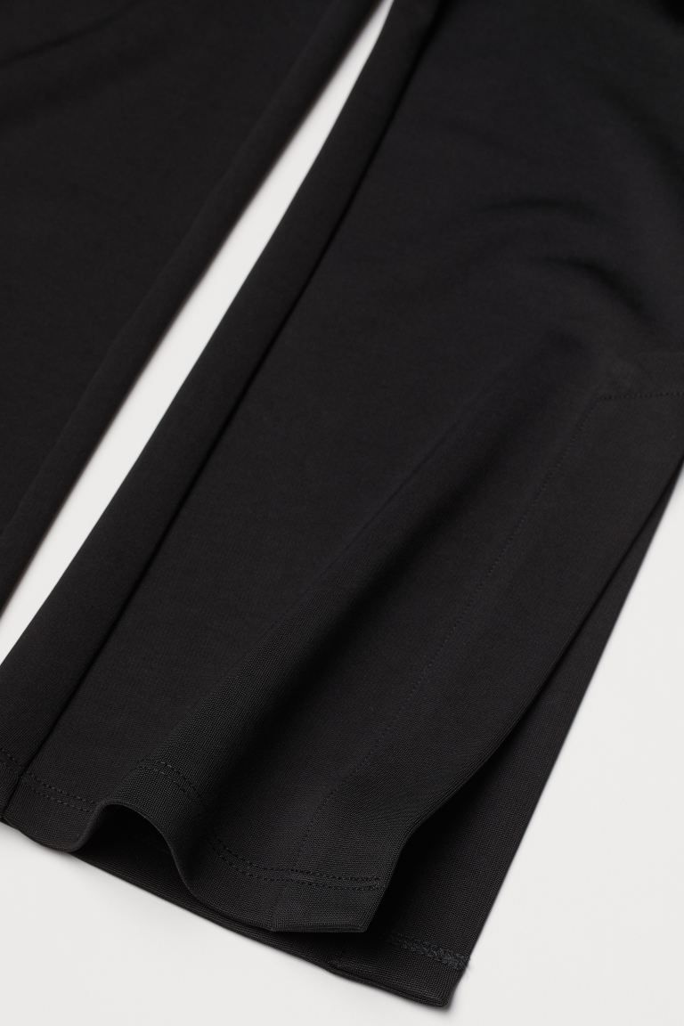 Slit-detail leggings | H&M (UK, MY, IN, SG, PH, TW, HK)