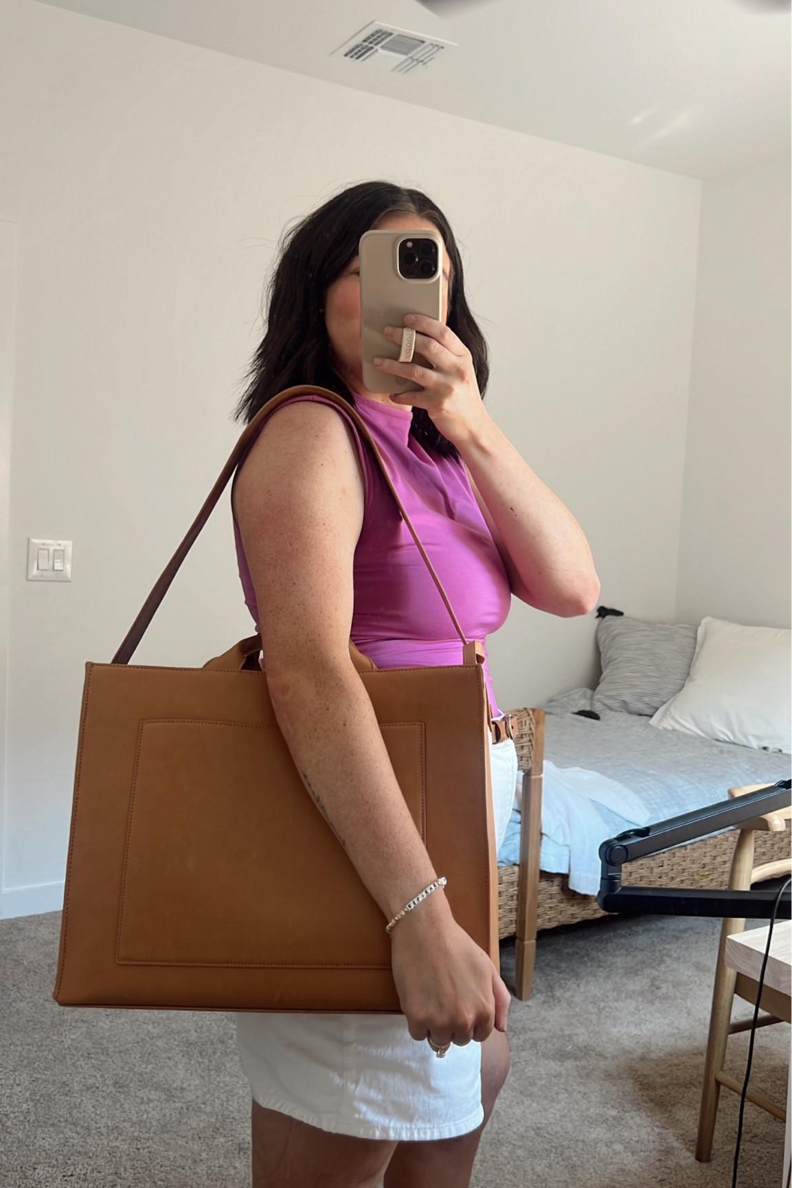 My new work bag & some of my favorite things you would find inside!