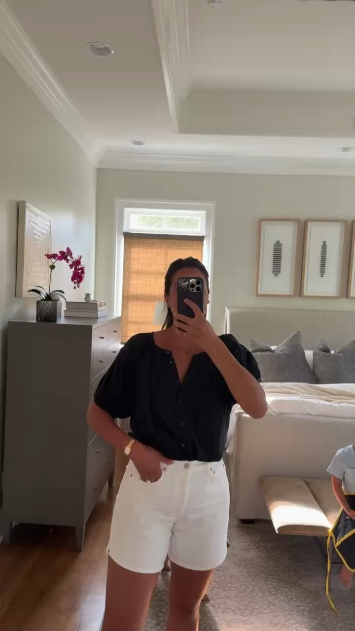 A little DOEN haul for you guys!!

tts: M

tuckernuck, citizens shorts, denim shorts, white denim shorts, doen tops, doen, doen clothing, summer fashion, summer outfits, grace white 

 

#LTKgrwm #LTKootd #LTKSeasonal