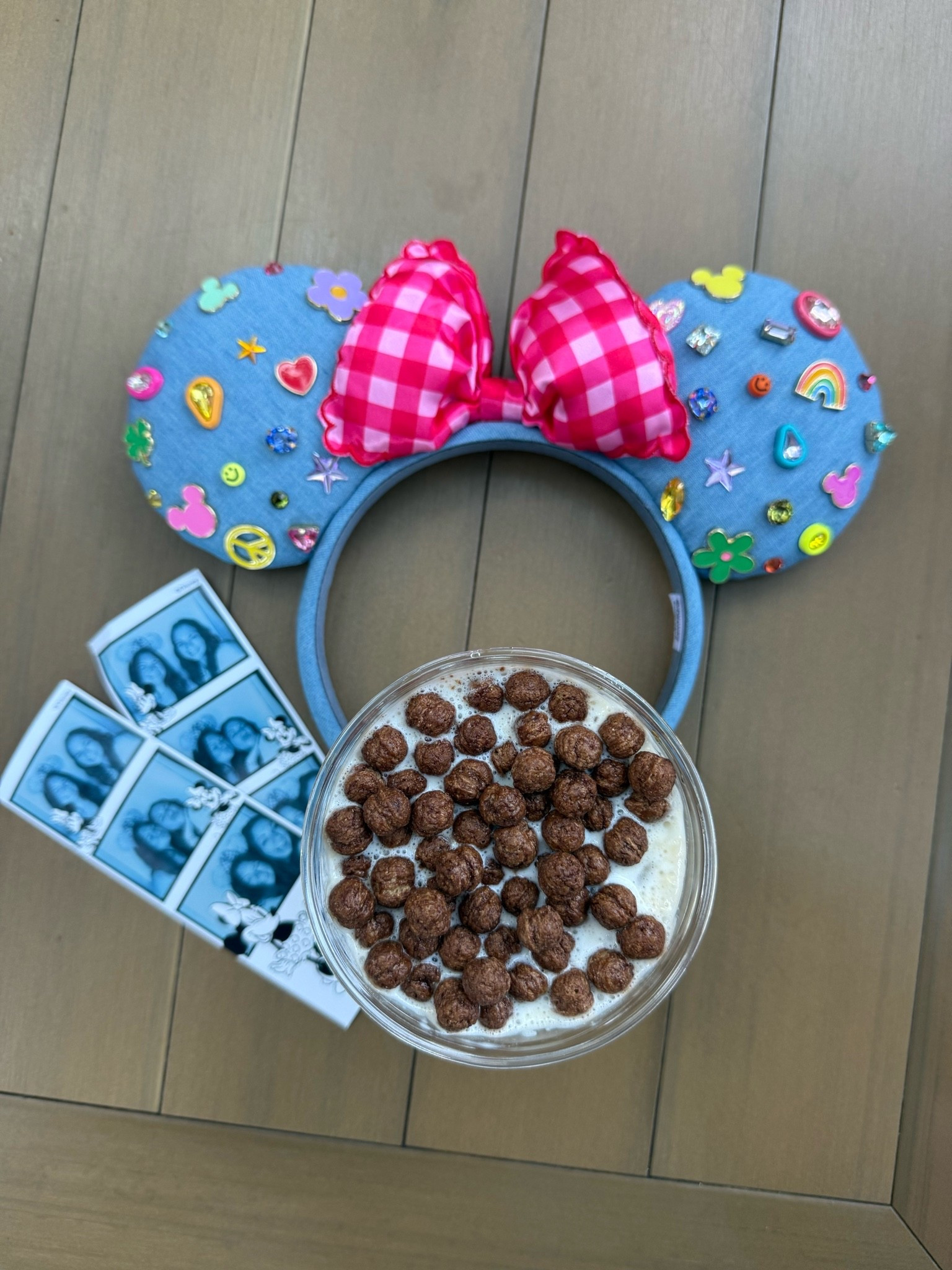 The cutest bedazzled Minnie ears for Disney!

#LTKootd #LTKTravel #LTKgrwm