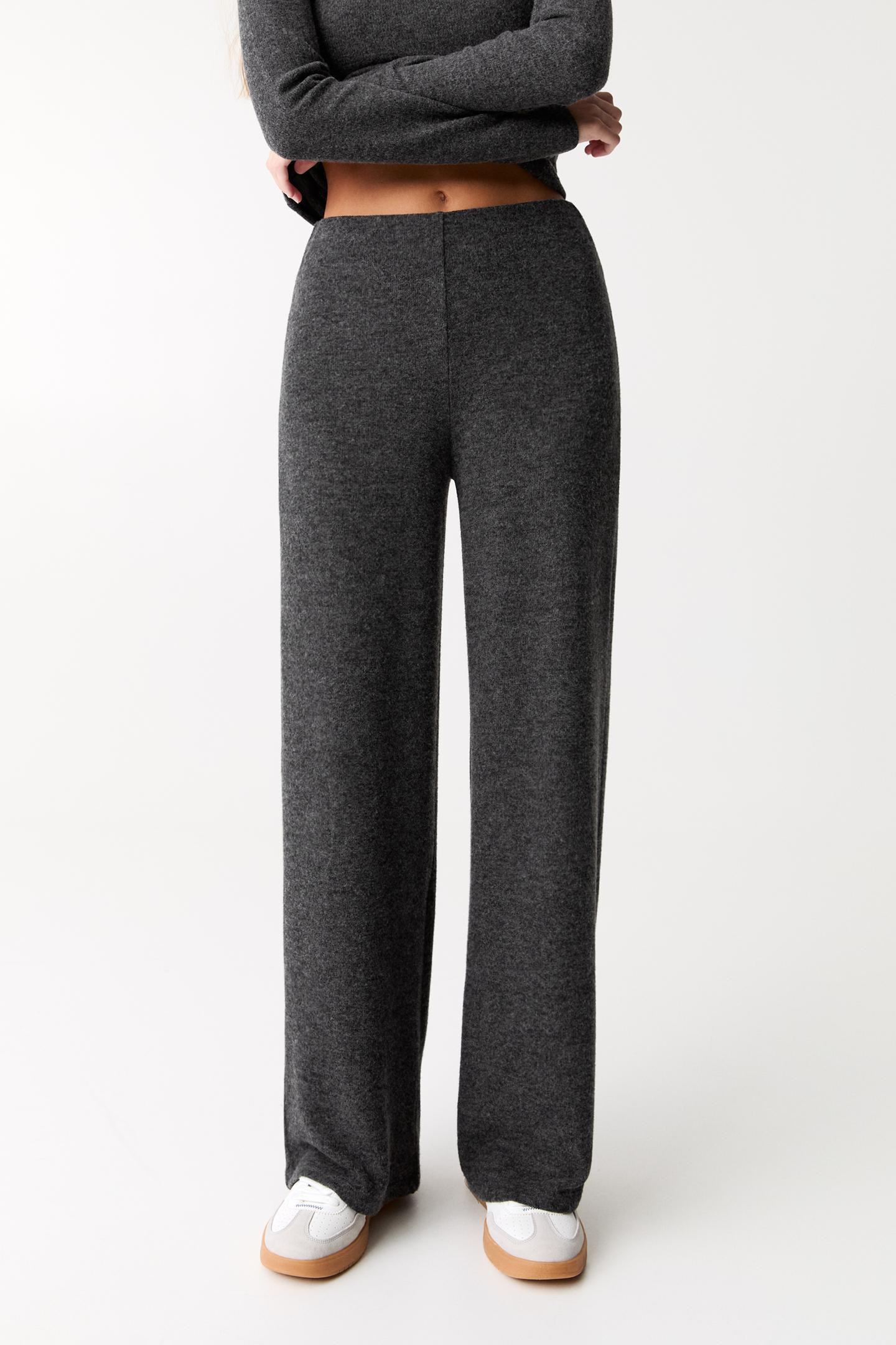 Wide-leg knit trousers | PULL and BEAR UK