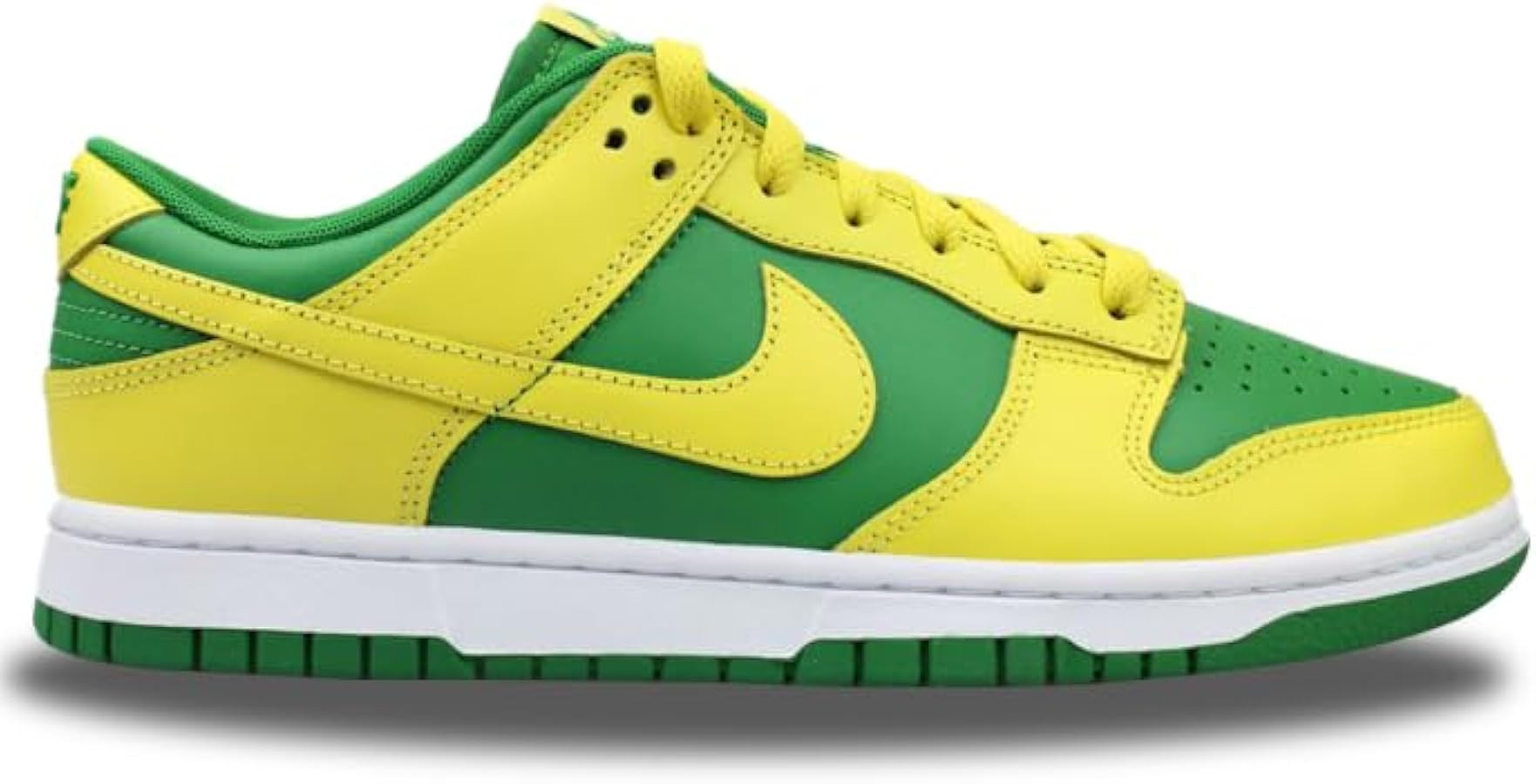 Nike Men's Dunk Low Sneaker | Amazon (US)
