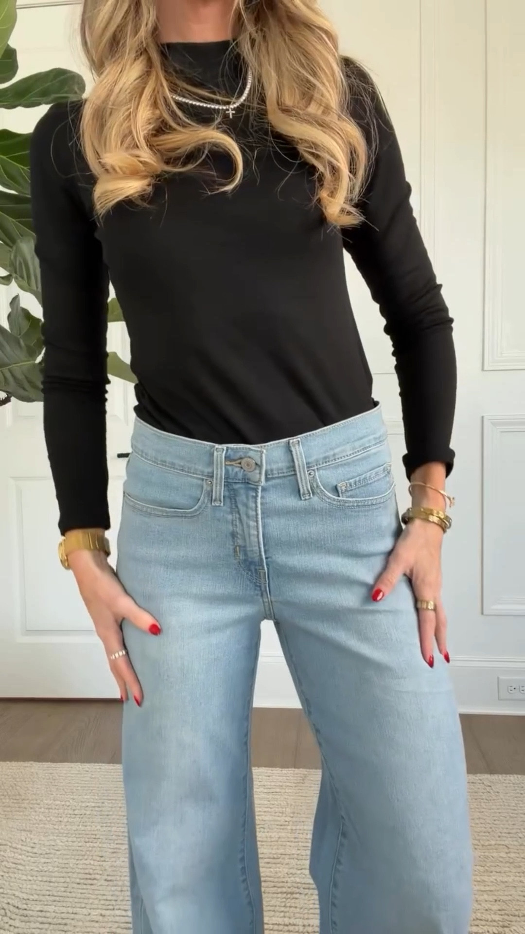 Viral for a reason! Shaping jeans that are comfortable AND flattering! Must have jeans, must have denim, best denim, Levi’s, wide leg jeans, shaping jeans, comfy jeans, mom style, fashion over 40 #bestjeans #viraljeans #comfyjeans #casualjeans

#LTKSaleAlert #LTKFindsUnder50 #LTKHoliday