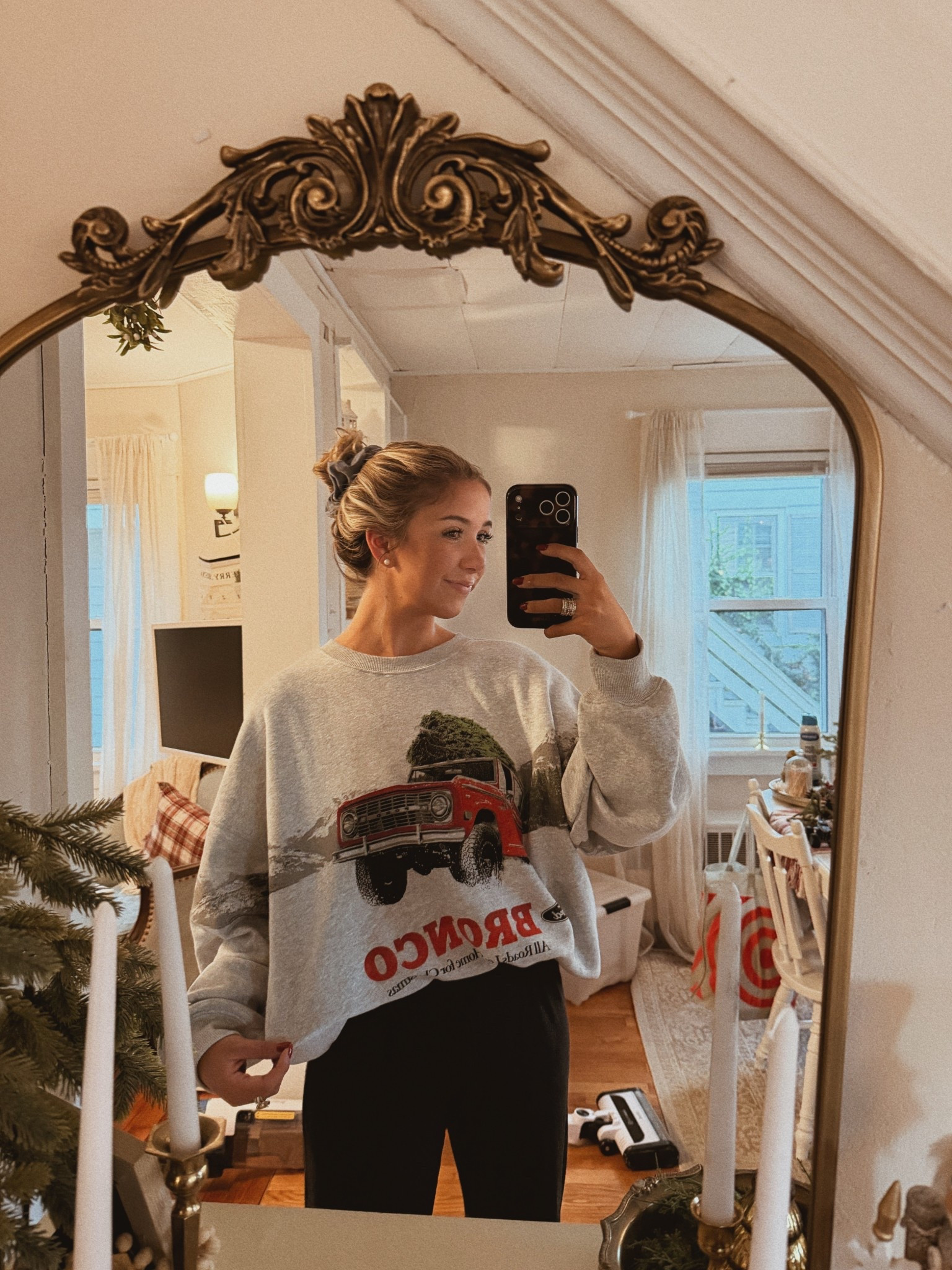 Bronco sweatshirt at Target is on sale for only $15 !!!🎯 

#LTKHoliday #LTKFindsUnder50 #LTKGiftGuide