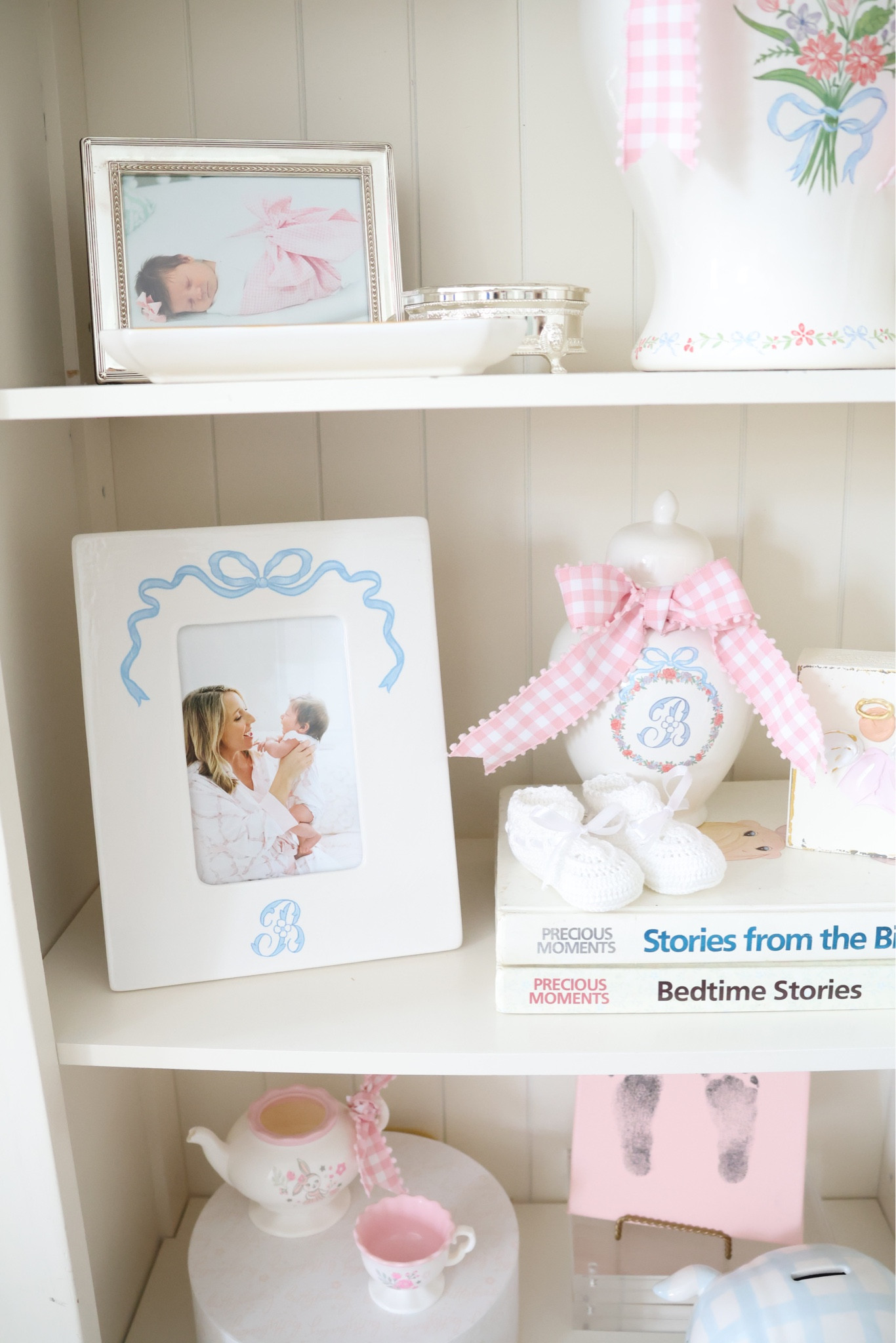 Introducing… the second Lauren Haskell LoHome x Chapple Chandler collection! This one was inspired by Betsy and created for her nursery! Every precious piece is a keepsake your little ones can love forever! Customize with a monogram initial and pick your ginger jar design and size! See more inspo on my Instagram @chapplechandler 🎀💕

#LTKbaby #LTKGiftGuide #LTKhome