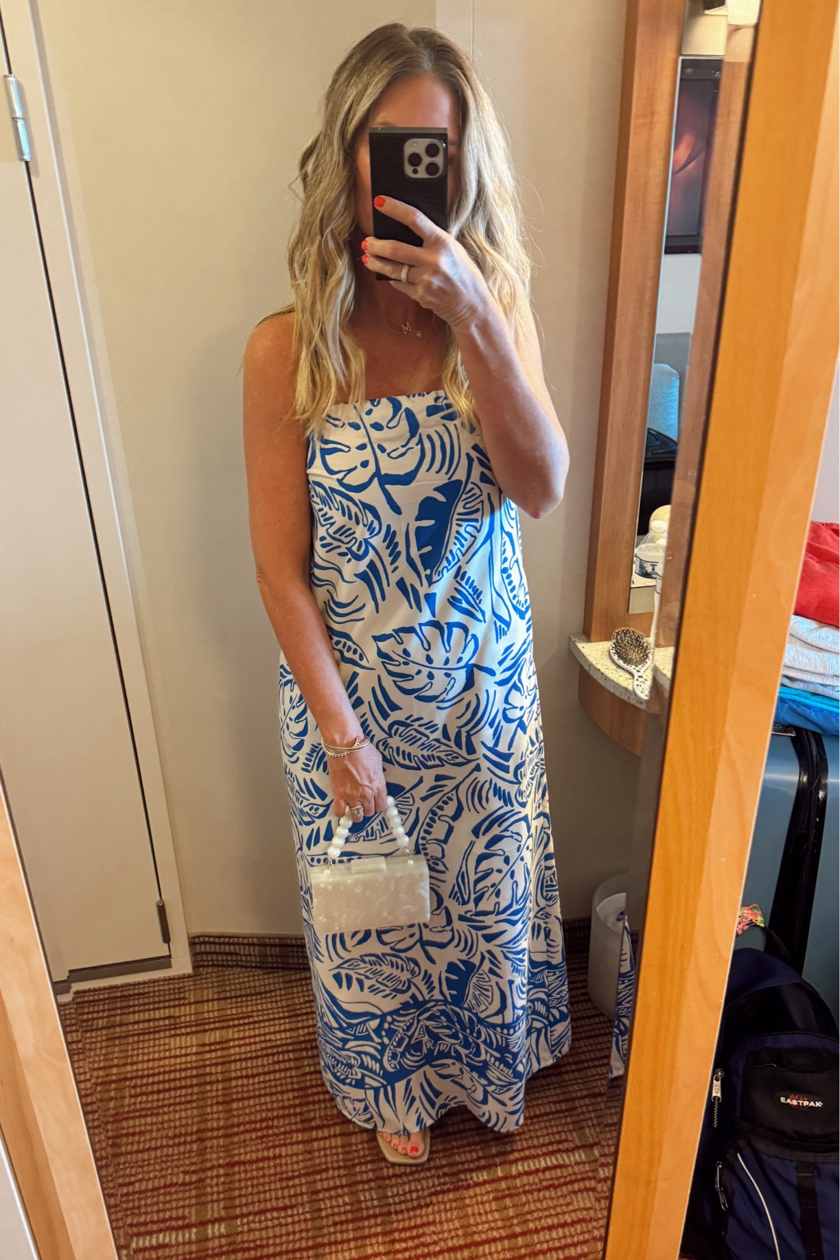 Just saw my dress is 40% off!! Perfect for any getaway!💙

#LTKSaleAlert #LTKStyleTip #LTKFindsUnder100