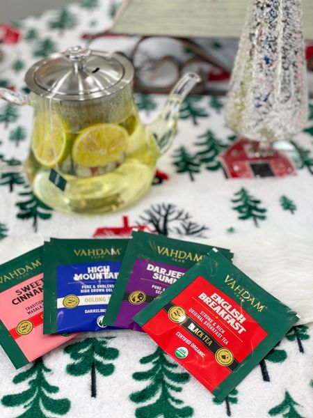 Vahdam Glass Tea Pot with assorted teas. #Teas #VahdamTea #Christmas #Holidays #HolidayVibes #BTS #ChristmasDecor

#LTKHoliday #LTKhome #LTKSeasonal