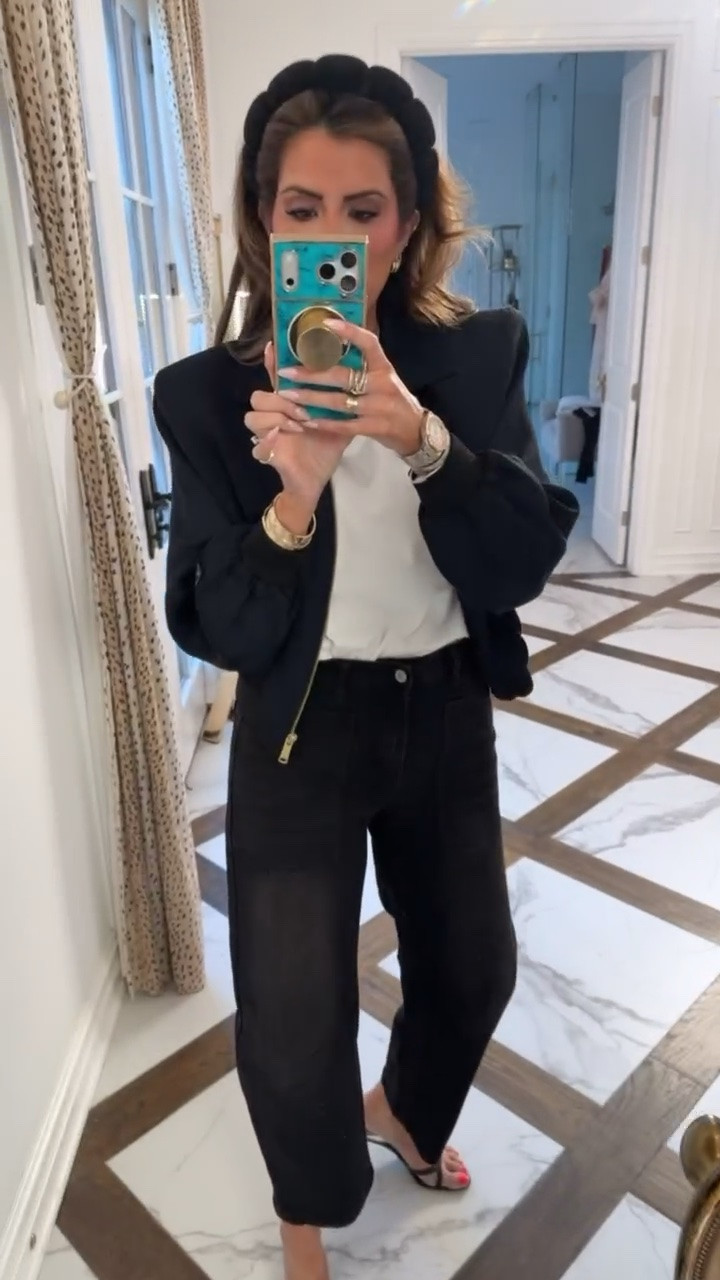 This jacket looks like Balmain, but a LOT more affordable!! Also, these Amazon jeans are so comfortable and currently on SALE! I’m wearing a small in the jacket and jeans!

Zara fashion, Zara finds, Balmain fashion, Amazon fashion, Amazon finds, Nordstrom, Barrel jeans, High waisted jeans, White T-shirt, Summer outfits, Work outfits, Business casual, Emily Gemma

#LTKgrwm #LTKdayinmylife #LTKSaleAlert