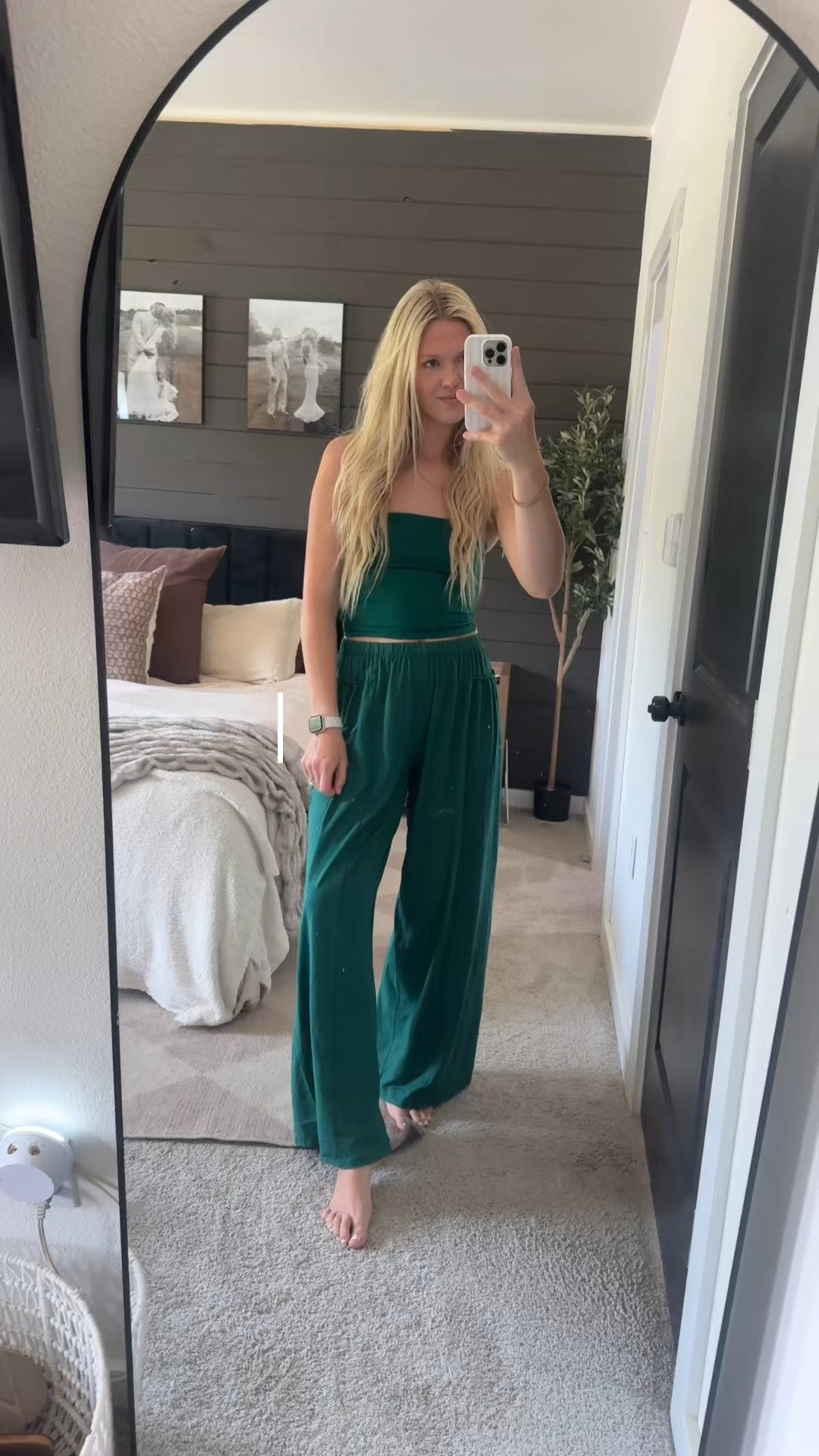 5’8
145 lbs
Top: small
Bottom: small regular

#LTKootd #LTKmomlife #LTKTall