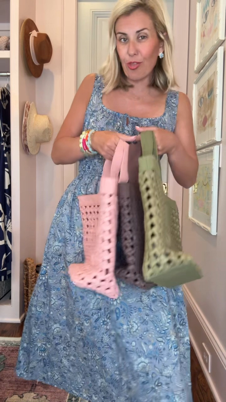 Tar-jay for the win! Total Hill House vibes and these bags!! Which color is your favorite? 
Dress - xs 
Sandals - 8 tts 

*code Catherine20 at Allie & Bess

#LTKdayinmylife #LTKootd