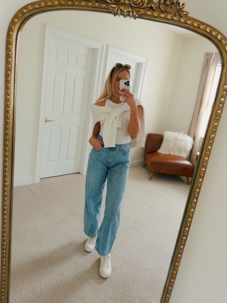 Jeans and a white top never gets old 🤍👖 these are my favorite comfortable sneakers too! Perfect for errands or a trip where you’re walking a lot 👟

#LTKstyletip #LTKshoecrush #LTKfindsunder100
