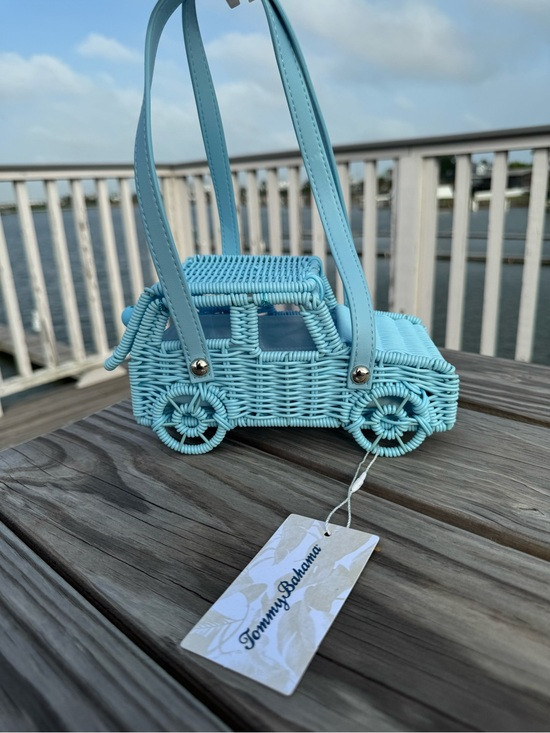 Tommy Bahama Light Blue Woven Car Handbag  UNICORN COLOR! nwt | Poshmark