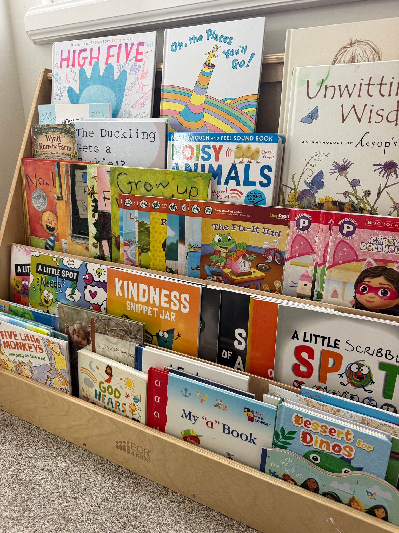 The perfect kids book shelf to make it easy to find all the books we want to read!  also linked a bunch of our favorite books :) lots of interactive ones too

#LTKmomlife #LTKKids