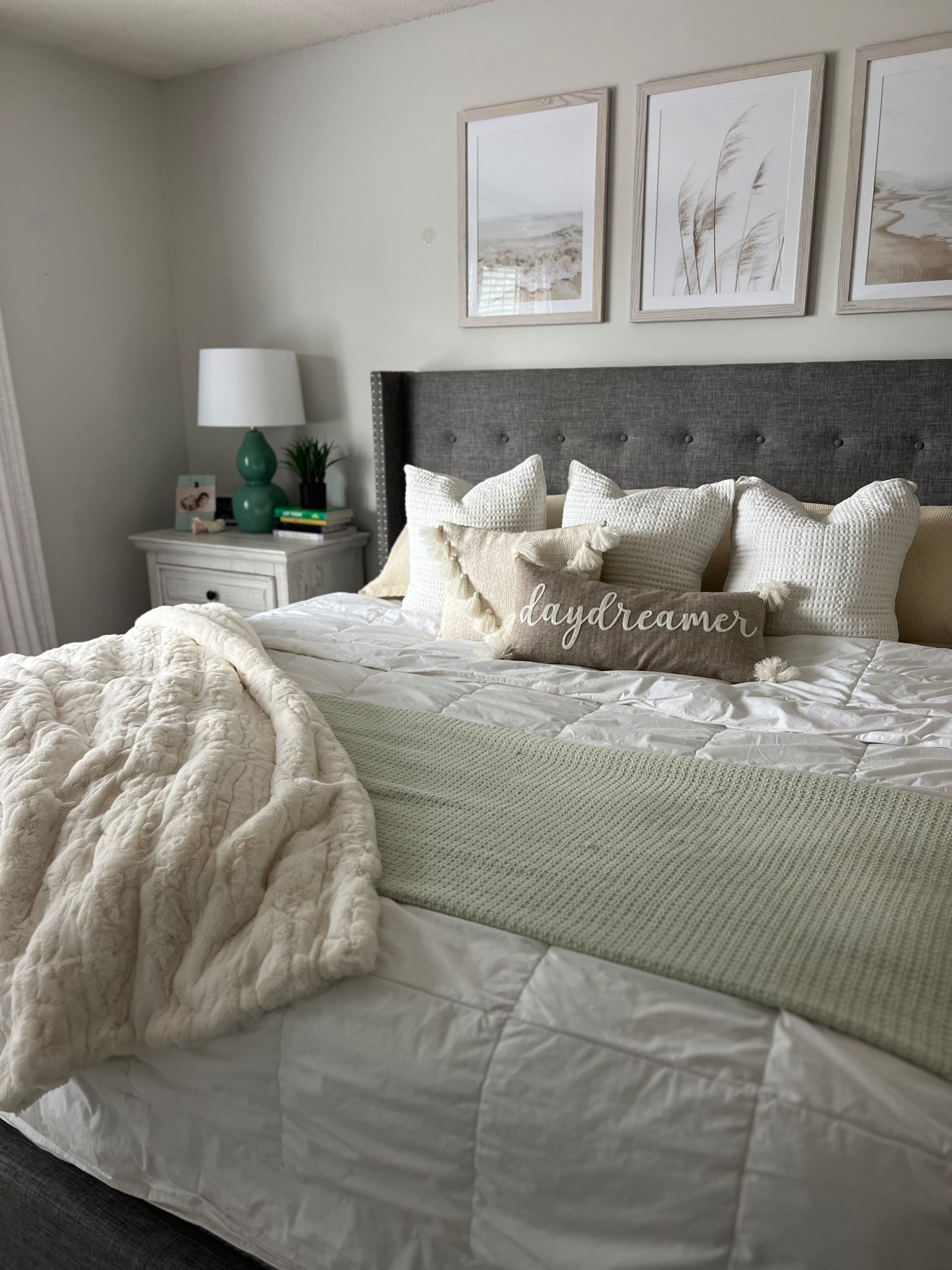 Simple summer coastal style bedroom ☀️🤍

#LTKSeasonal #LTKHome #LTKFindsUnder100