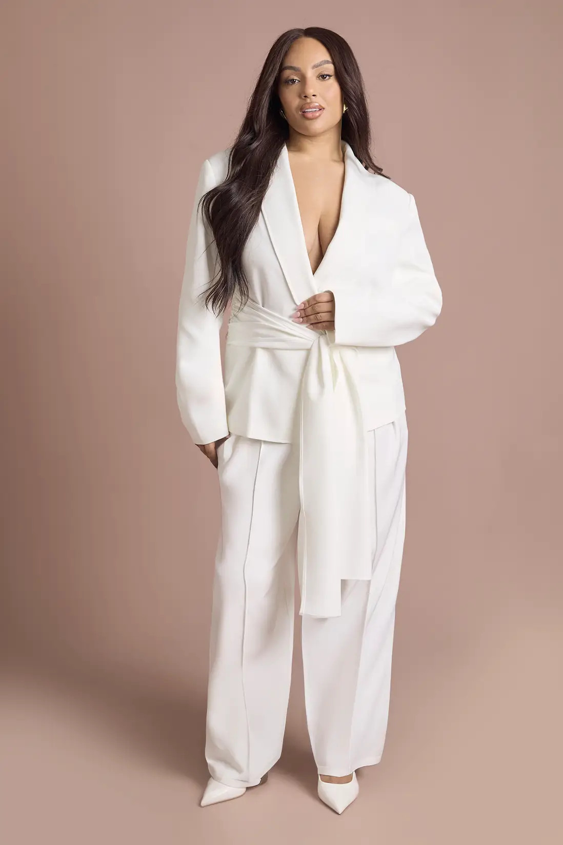 White Plus Barrel Leg Tailored Trouser | Boohoo USA | boohoo (US & Canada)