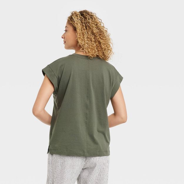 Women&#39;s Short Sleeve T-Shirt - A New Day&#8482; Olive Green L | Target